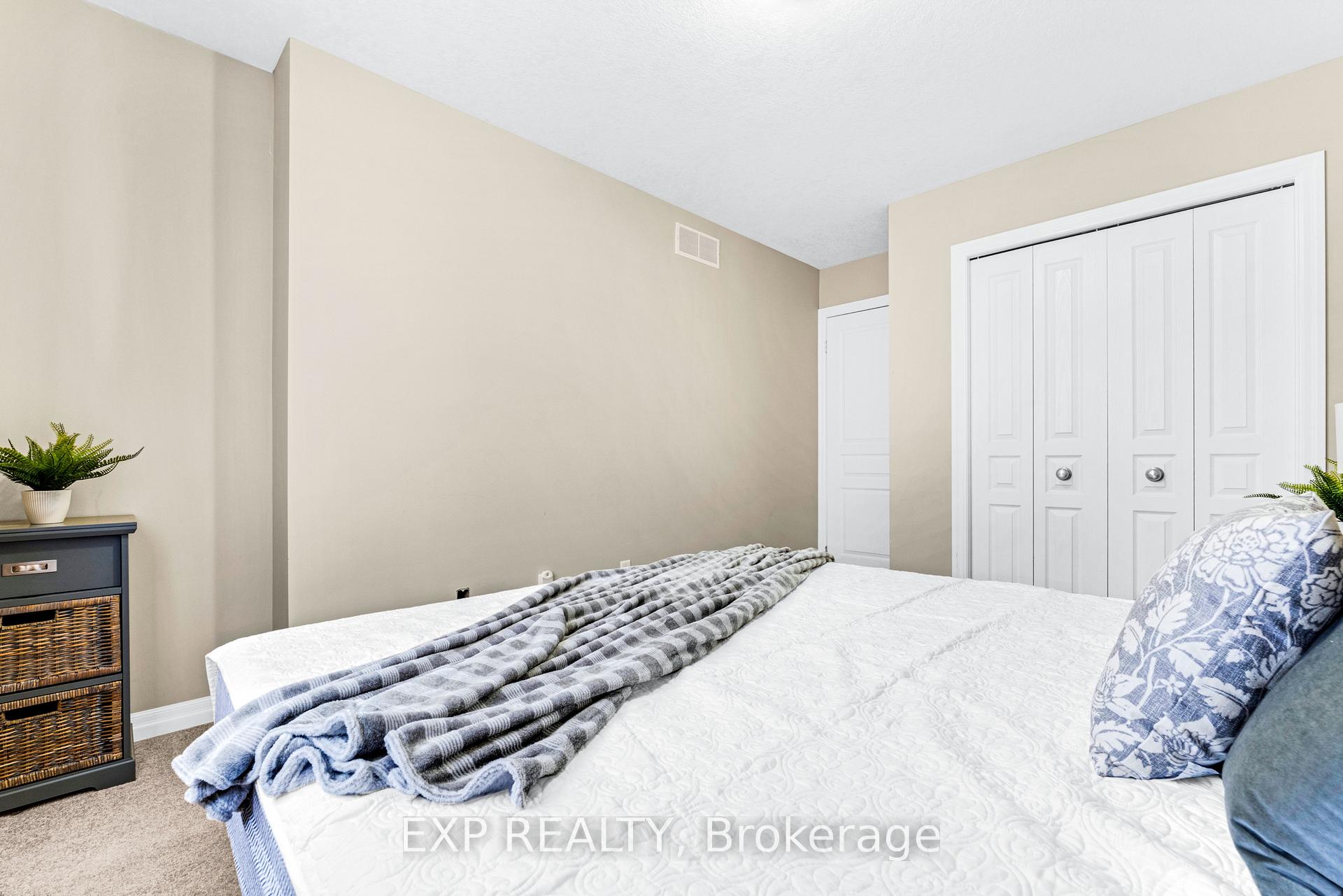 Photo 17 of Unit 95, 105 Pinnacle Drive, Kitchener — HOMEH