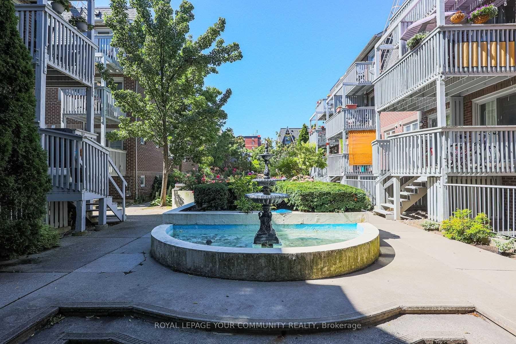 Photo 16 of 32 A Massey Street E, Toronto, Niagara — HOMEH