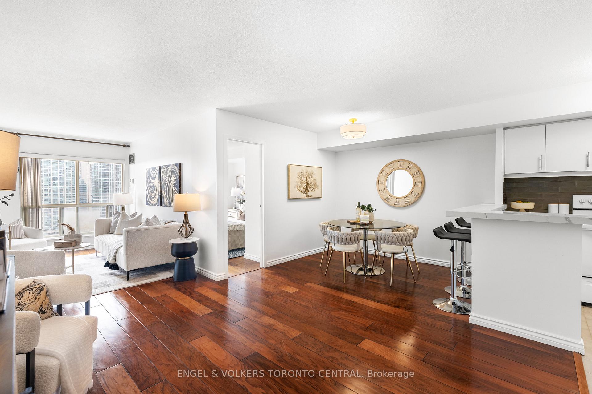 Photo 21 of Unit 1822, 25 The Esplanade, Toronto, Waterfront Communities — HOMEH