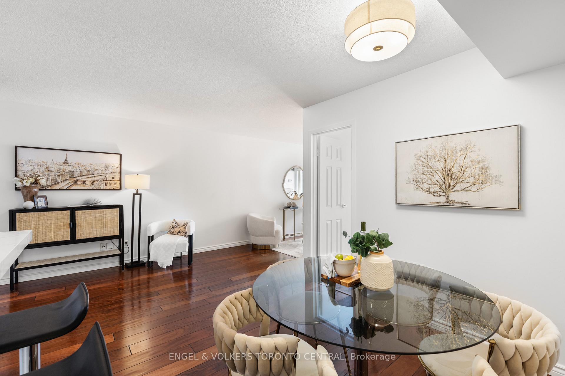 Photo 7 of Unit 1822, 25 The Esplanade, Toronto, Waterfront Communities — HOMEH