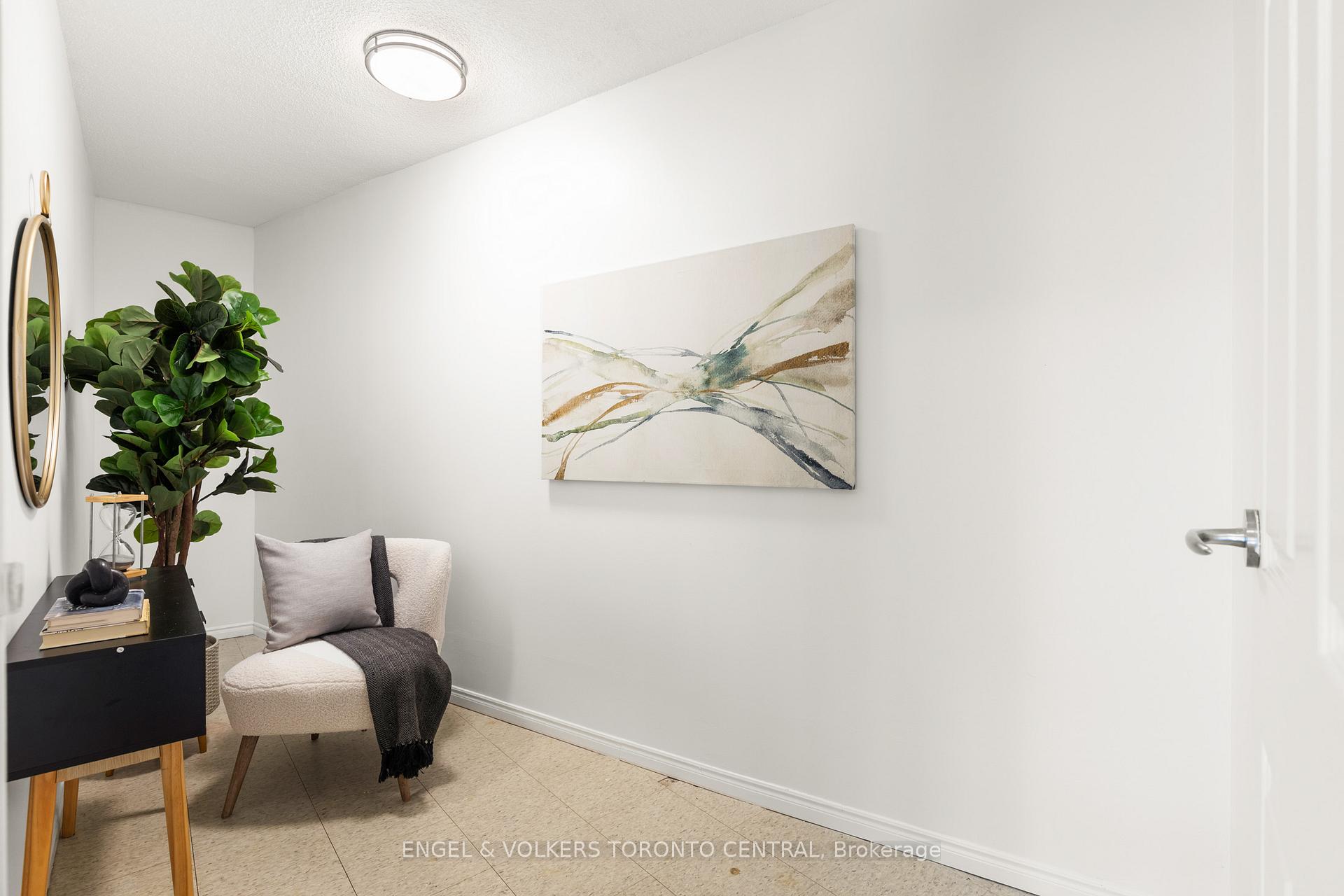 Photo 13 of Unit 1822, 25 The Esplanade, Toronto, Waterfront Communities — HOMEH