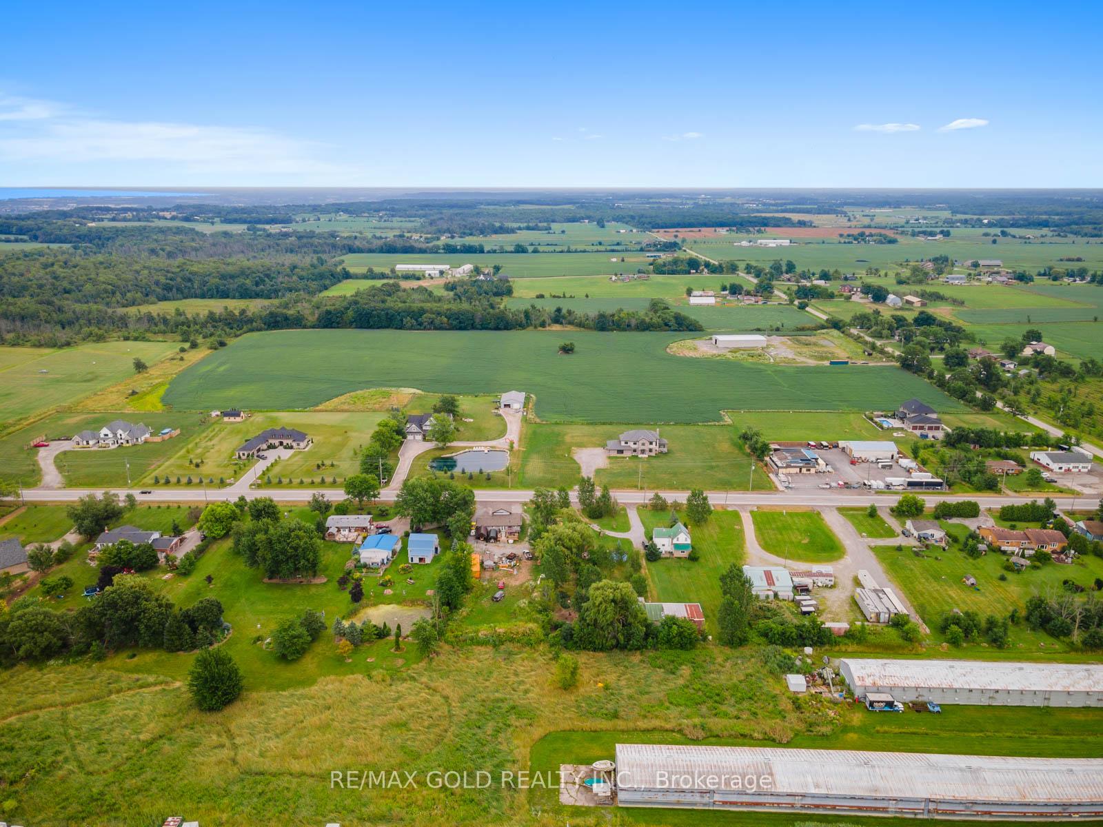 Photo 13 of 29 Kemp Road E, Grimsby, Grimsby Escarpment — HOMEH