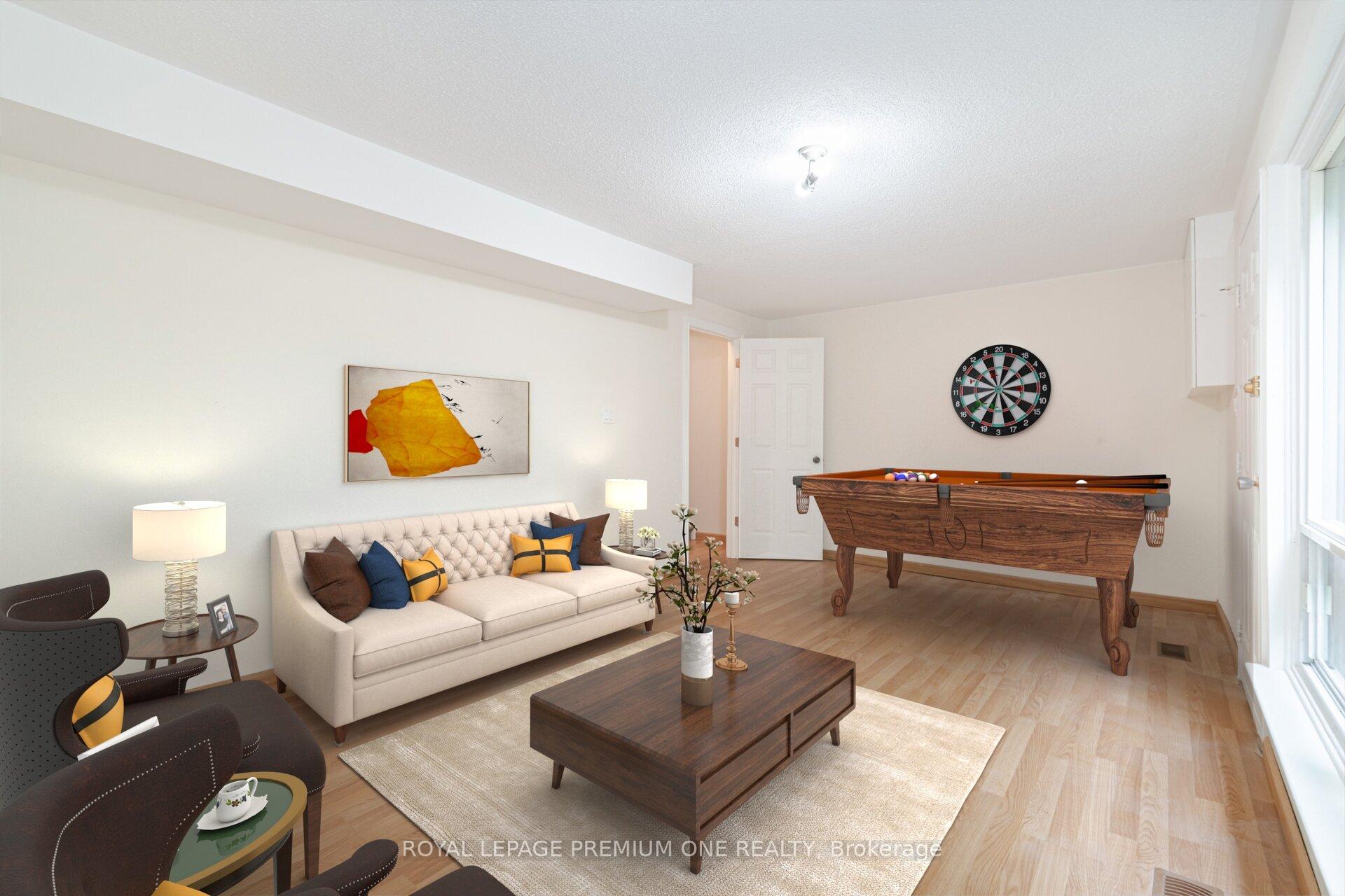 Photo 6 of Unit 24, 48 Stately Way, Markham, Royal Orchard — HOMEH