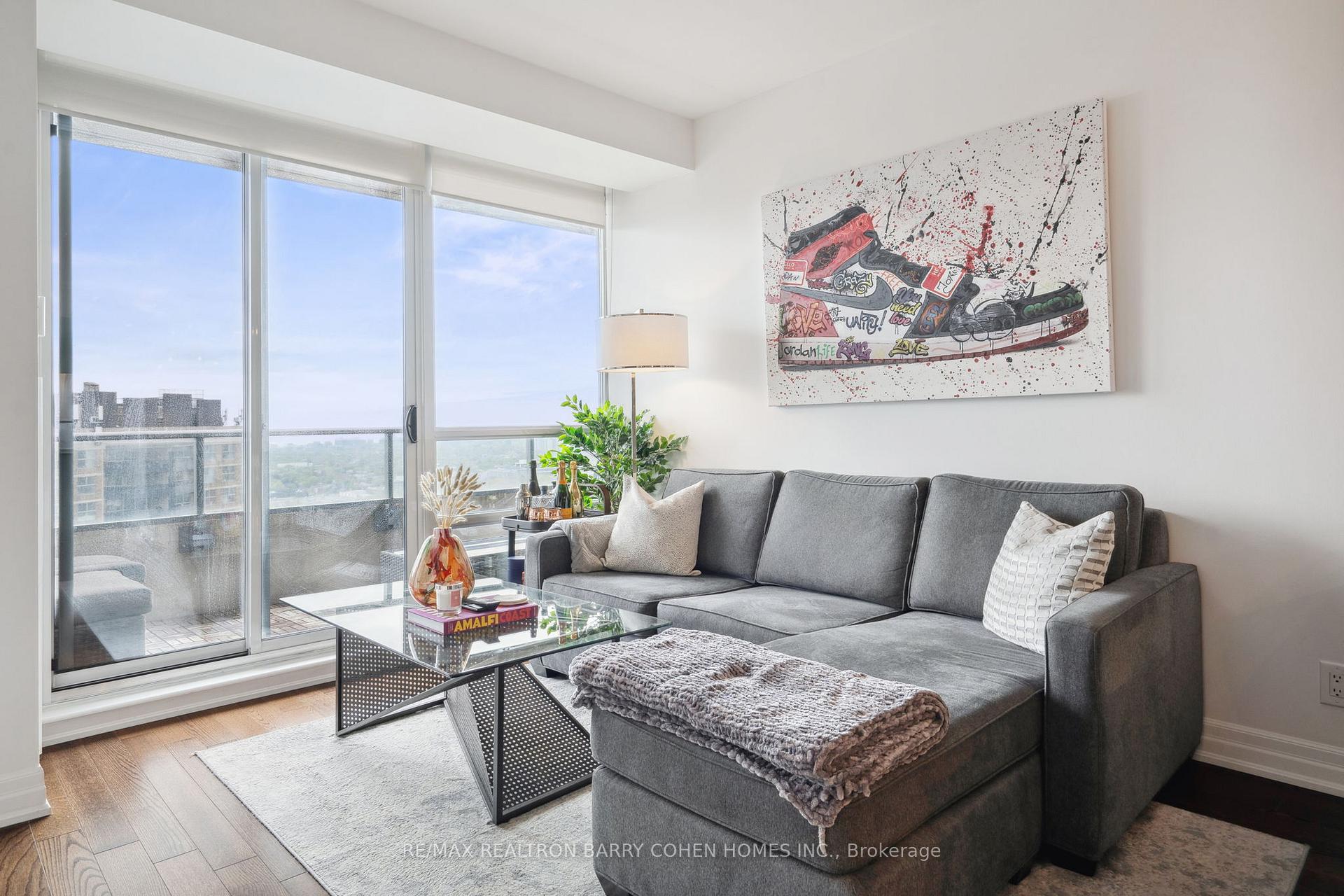 Photo 15 of Unit 2007, 500 St Clair Avenue W, Toronto, Forest Hill South — HOMEH