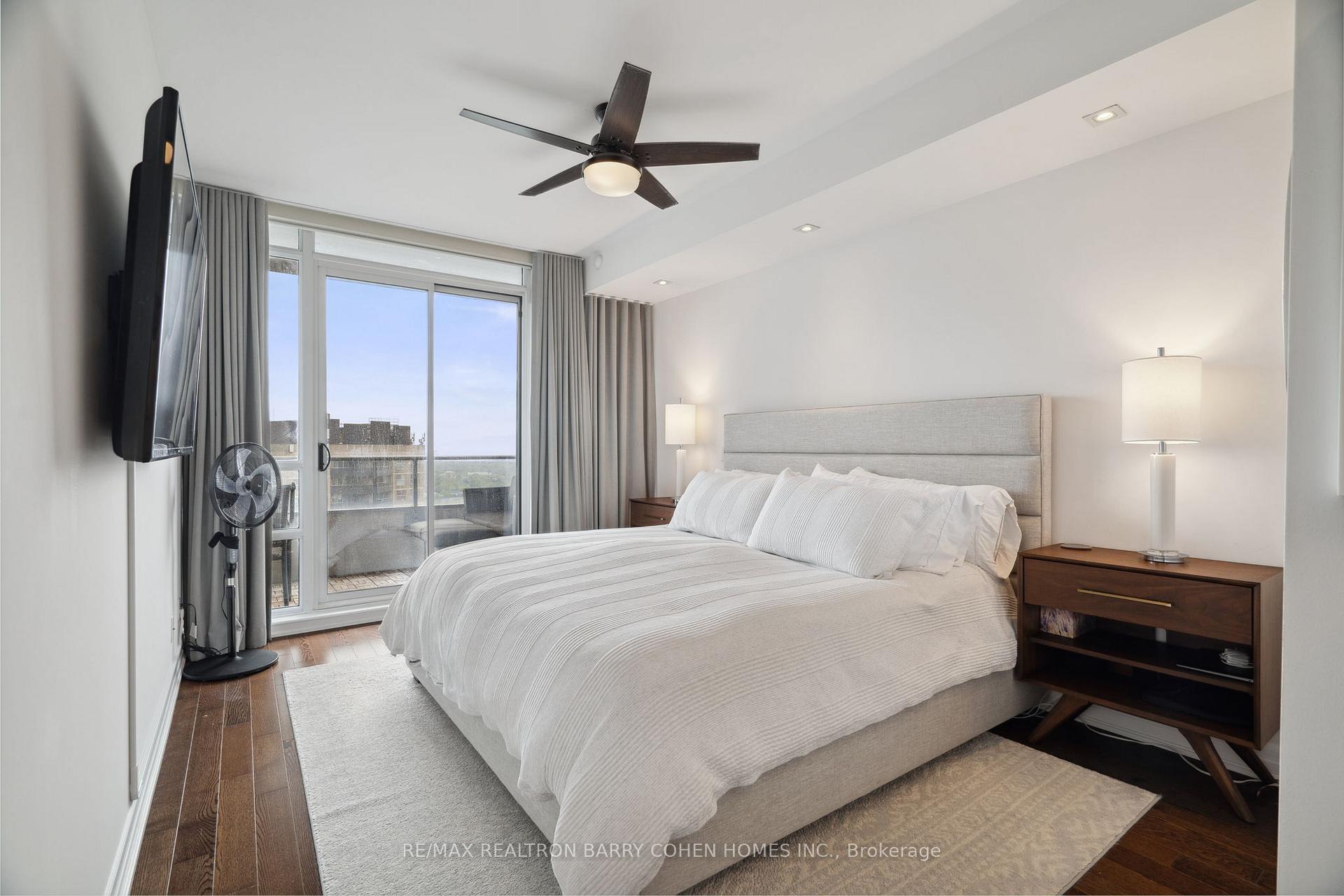 Photo 10 of Unit 2007, 500 St Clair Avenue W, Toronto, Forest Hill South — HOMEH