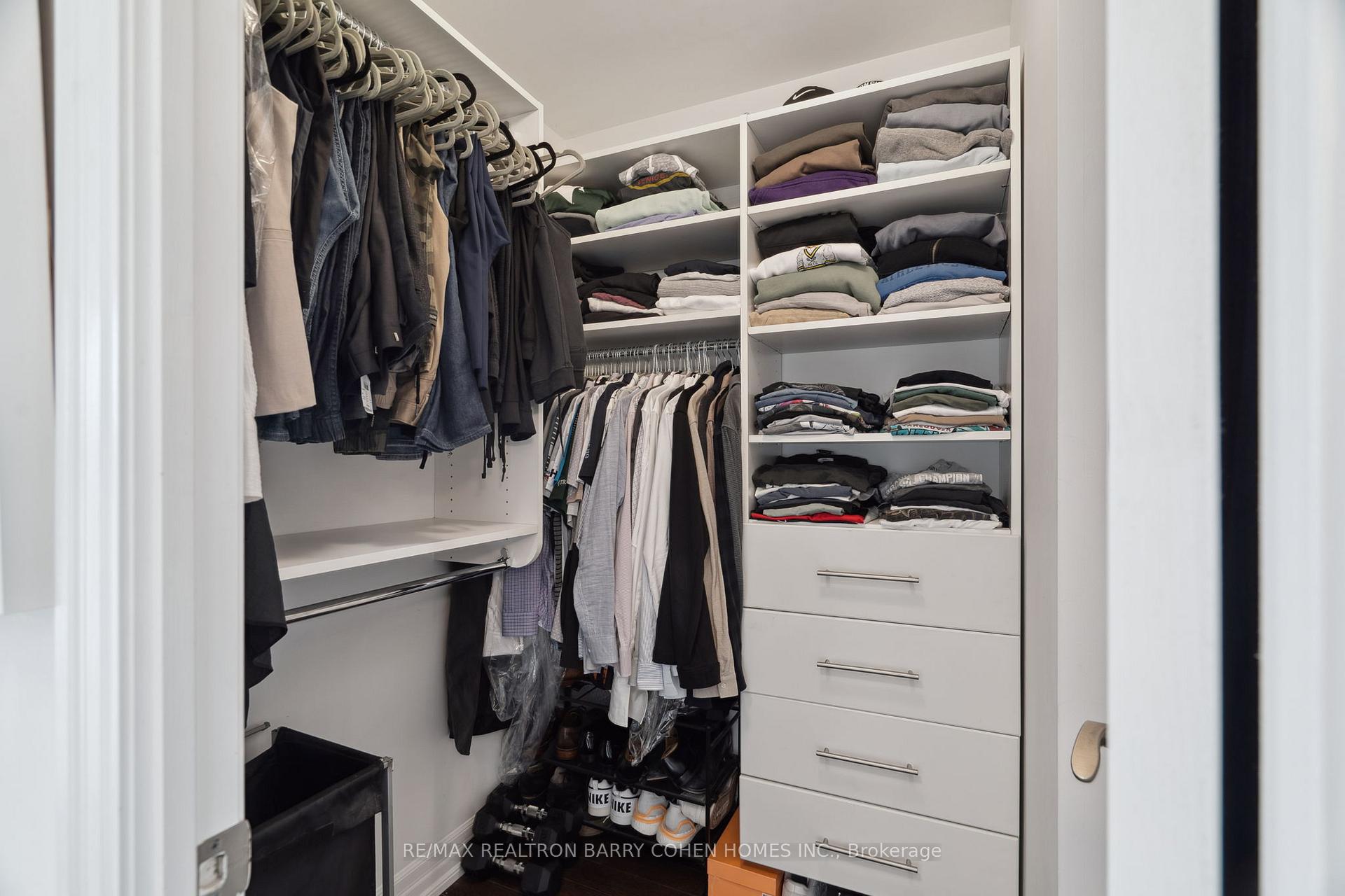 Photo 13 of Unit 2007, 500 St Clair Avenue W, Toronto, Forest Hill South — HOMEH