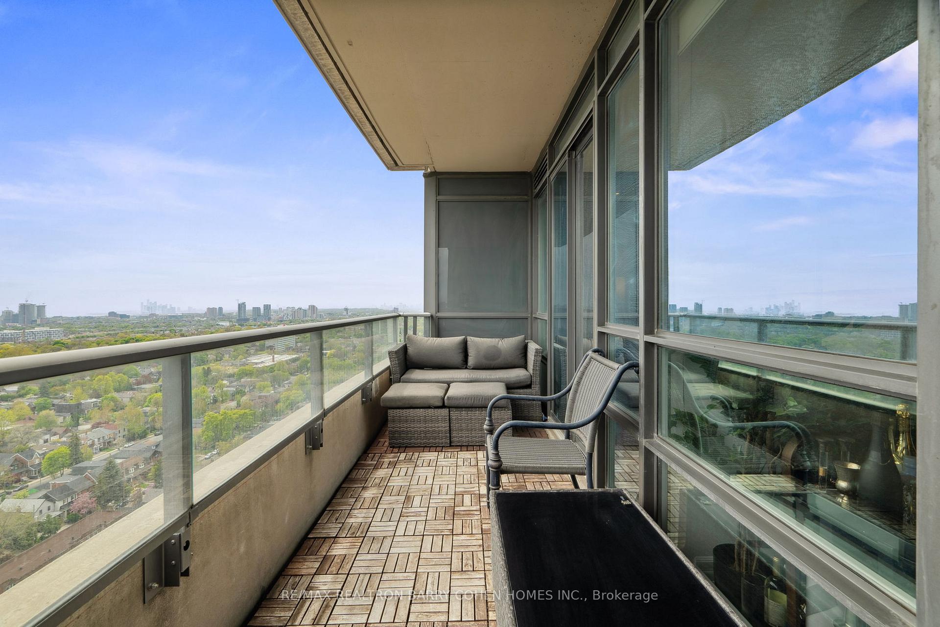 Photo 22 of Unit 2007, 500 St Clair Avenue W, Toronto, Forest Hill South — HOMEH