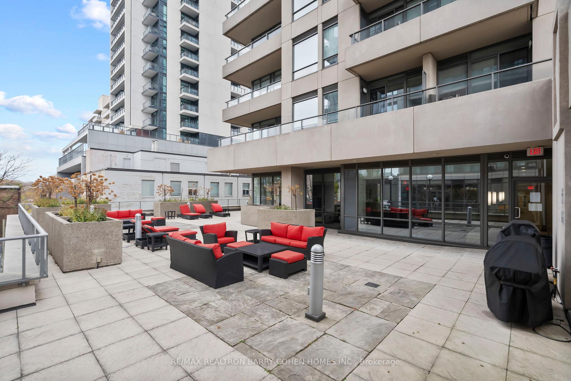 Photo 27 of Unit 2007, 500 St Clair Avenue W, Toronto, Forest Hill South — HOMEH