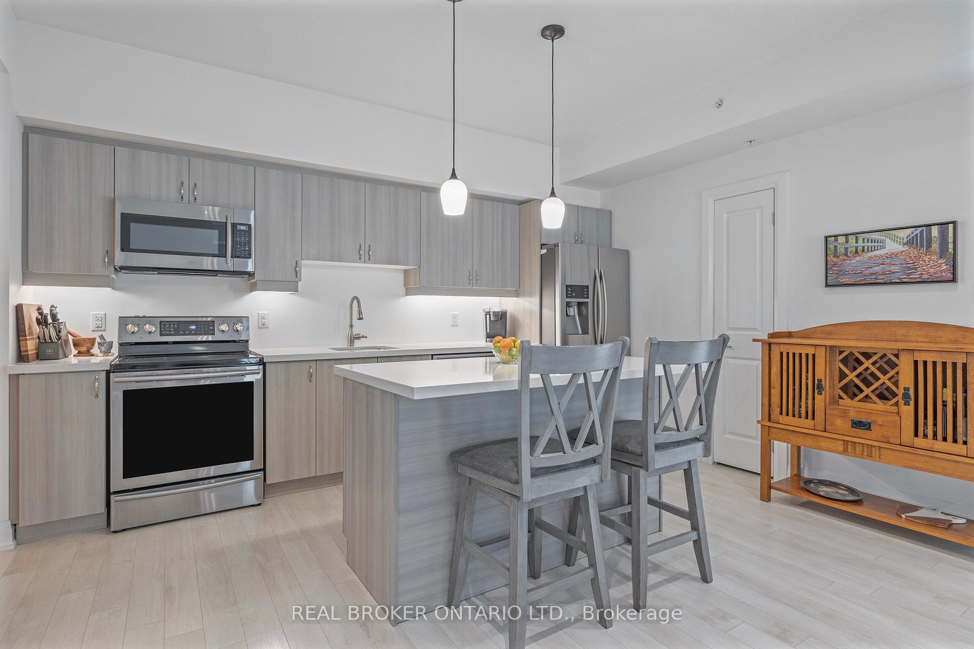 Photo 13 of Unit 109, 300 Essa Road, Barrie, 400 West — HOMEH