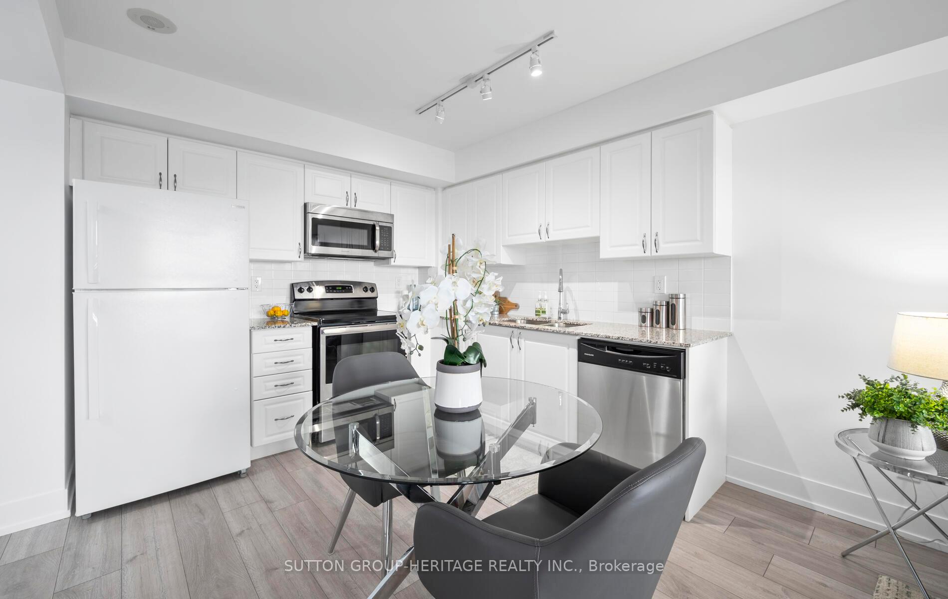 Photo 7 of Unit 1101, 1215 Bayly Street, Pickering, Bay Ridges — HOMEH