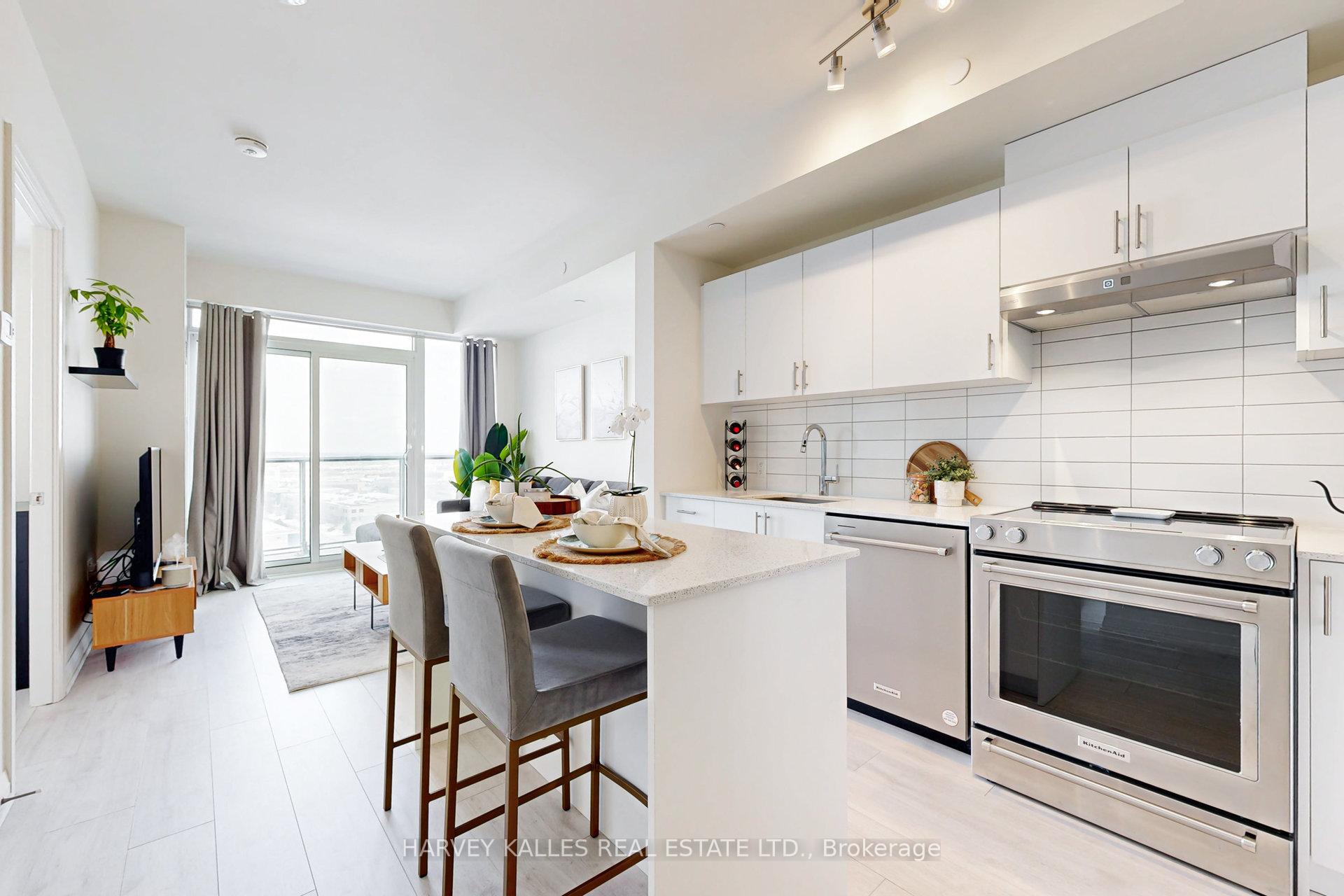 Front of Unit 1001, 9000 Jane Street