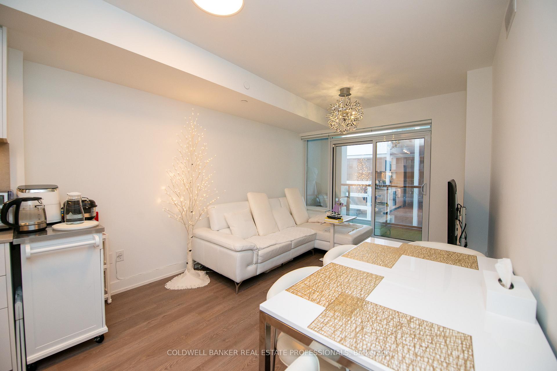 Photo 15 of Unit 1001, 8 Cedarland Drive, Markham, Unionville — HOMEH