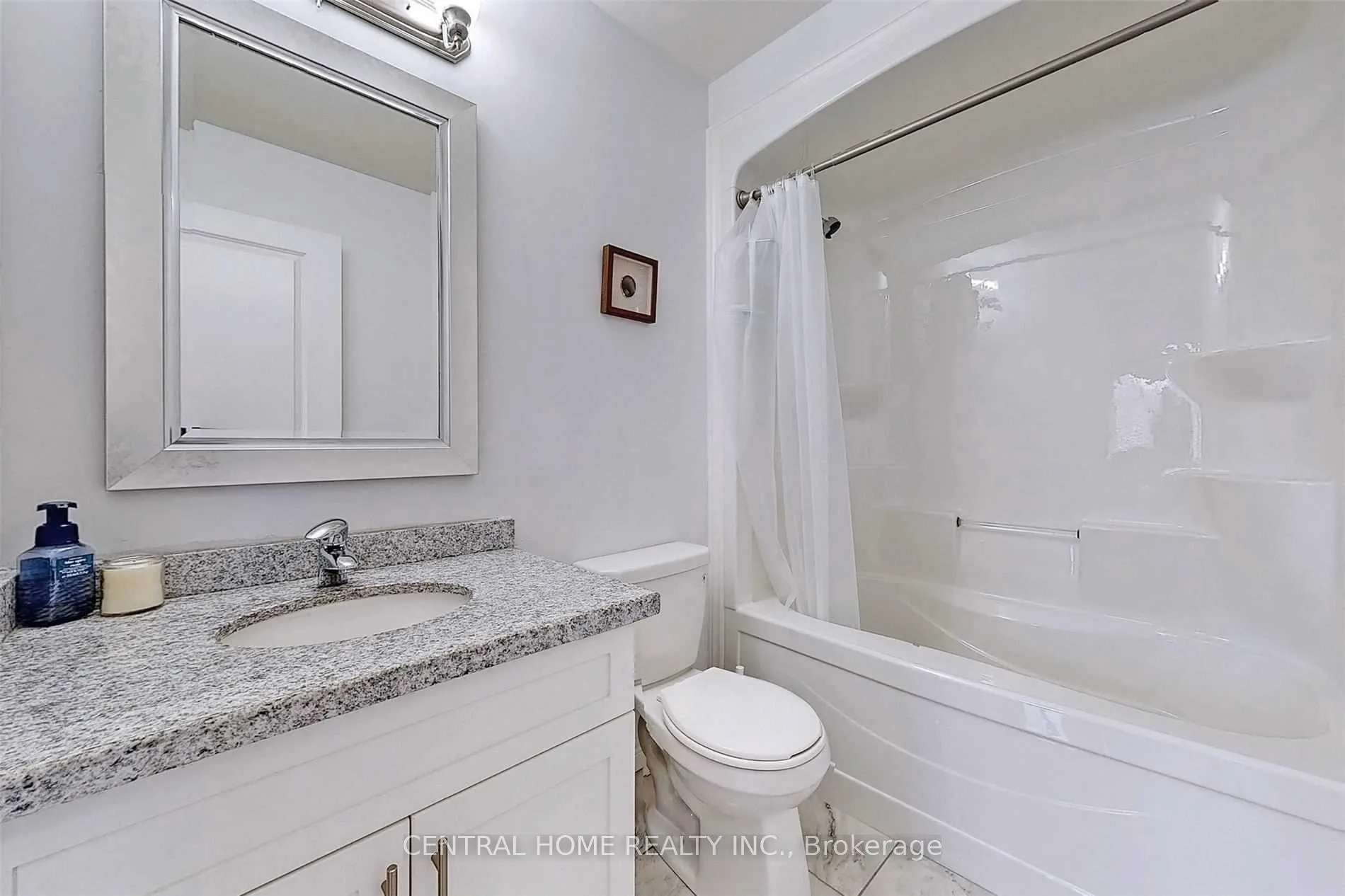 Photo 12 of 98 Shoreview Place, Hamilton, Lakeshore — HOMEH