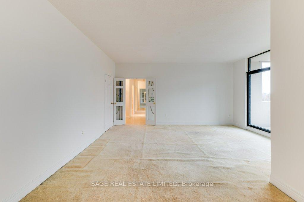 Photo 3 of Unit 805, 86 Gloucester Street, Toronto, Church-Yonge Corridor — HOMEH