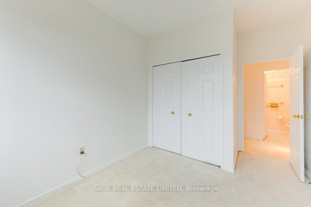 Photo 19 of Unit 805, 86 Gloucester Street, Toronto, Church-Yonge Corridor — HOMEH