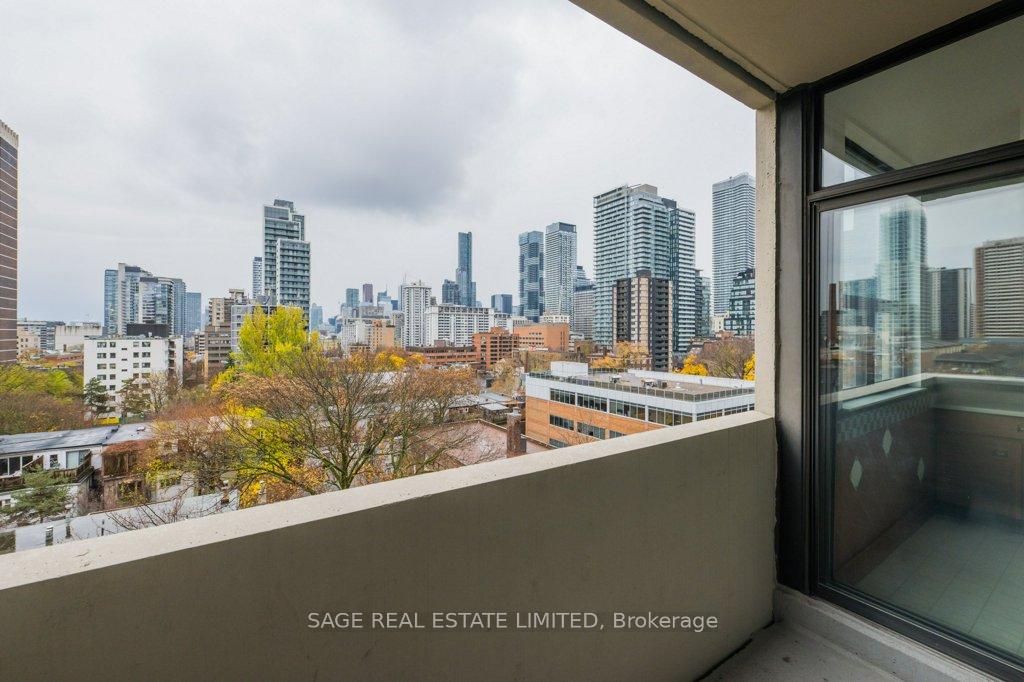 Photo 31 of Unit 805, 86 Gloucester Street, Toronto, Church-Yonge Corridor — HOMEH