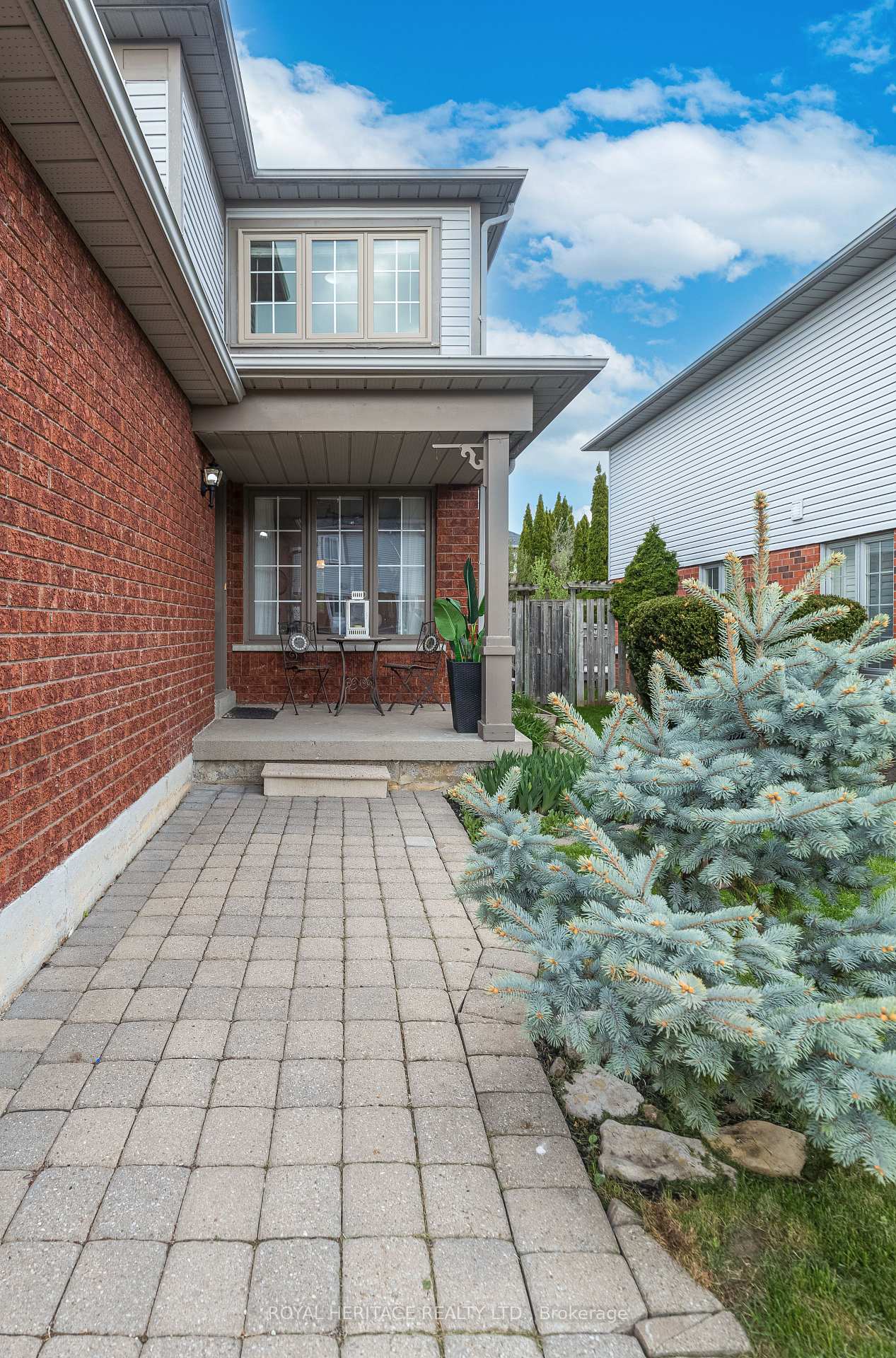 Photo 8 of 48 Greengrove Way, Whitby, Rolling Acres — HOMEH