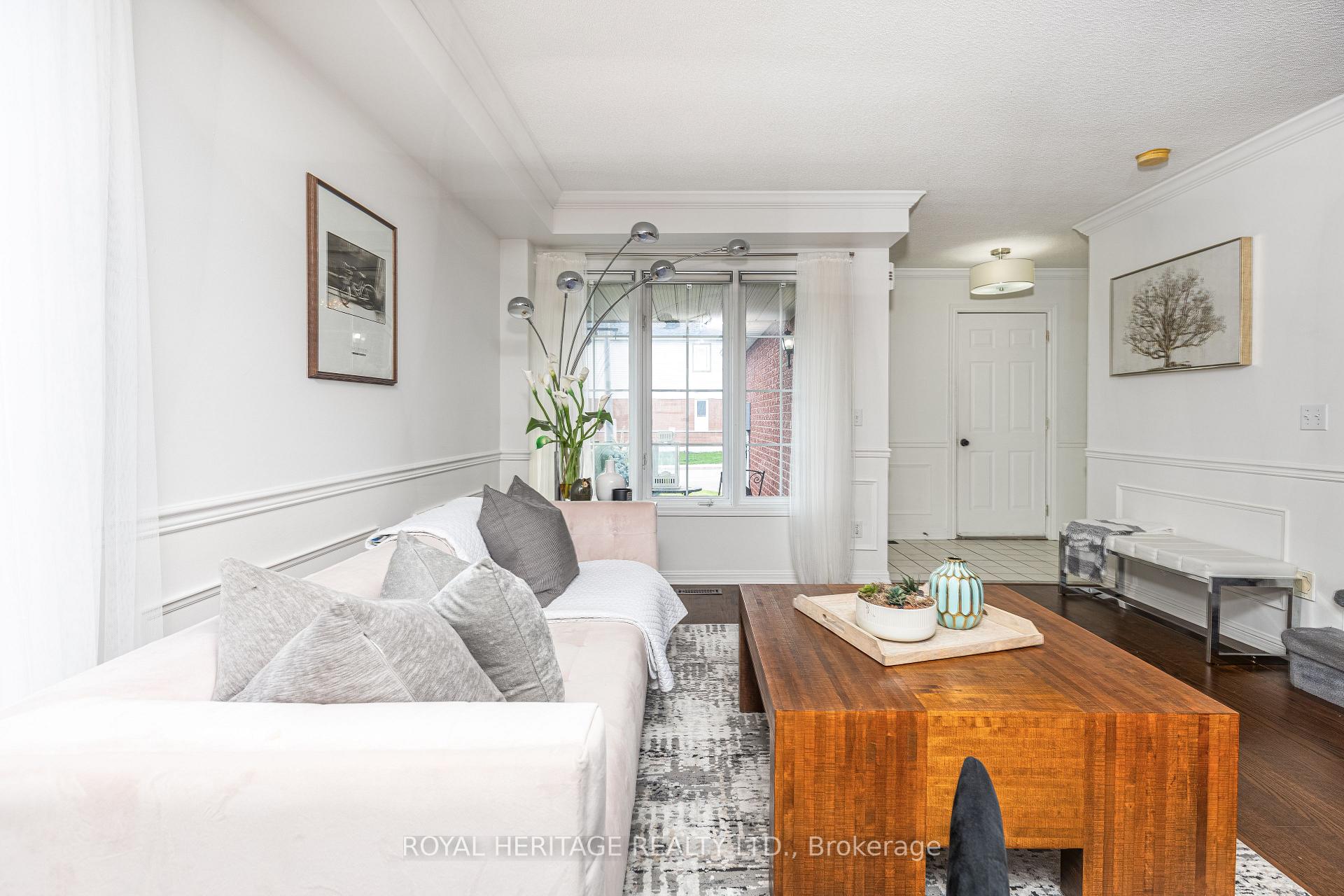 Photo 10 of 48 Greengrove Way, Whitby, Rolling Acres — HOMEH