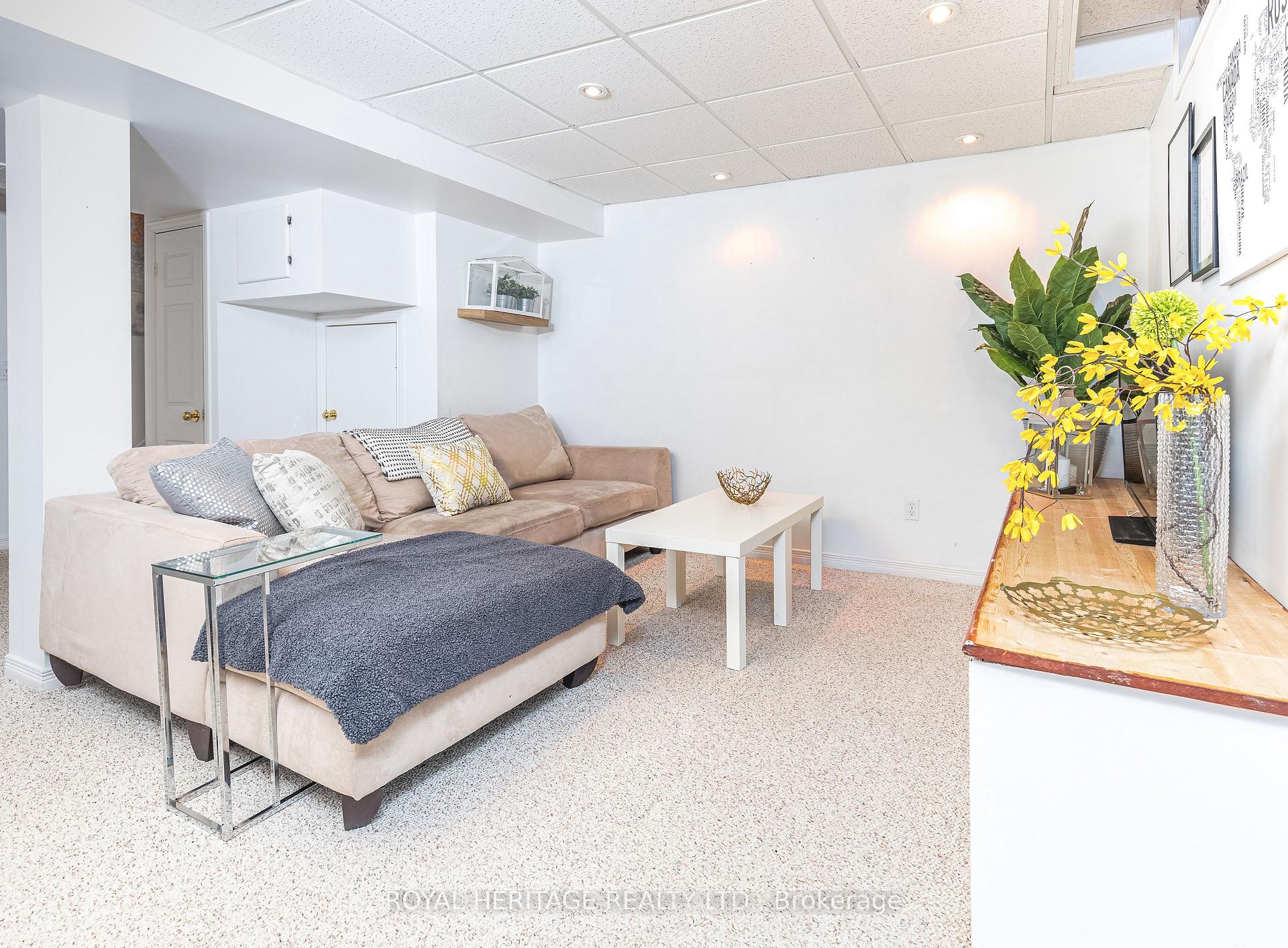 Photo 45 of 48 Greengrove Way, Whitby, Rolling Acres — HOMEH
