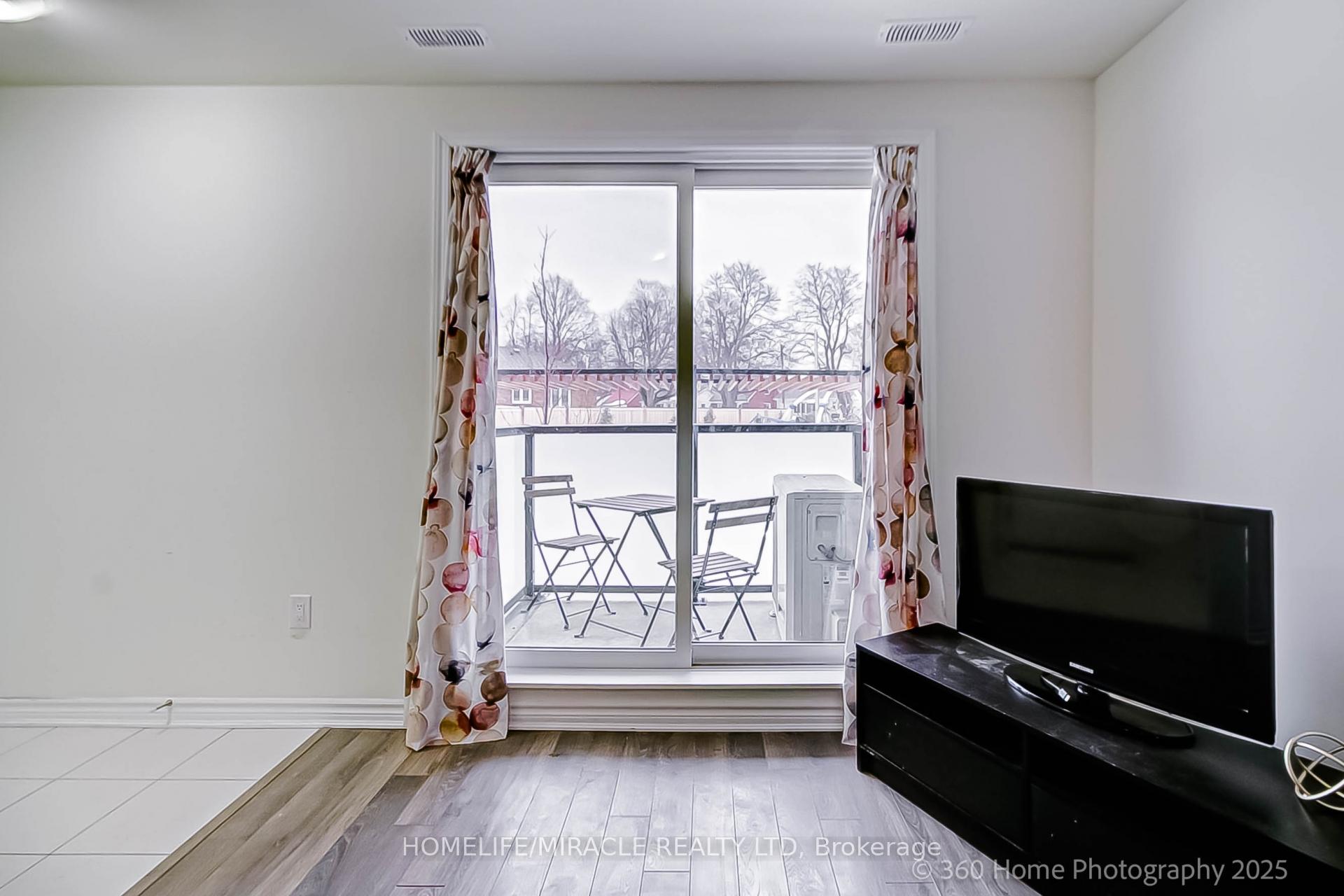Photo 3 of Unit 133, 1081 Danforth Road, Scarborough, Eglinton East — HOMEH