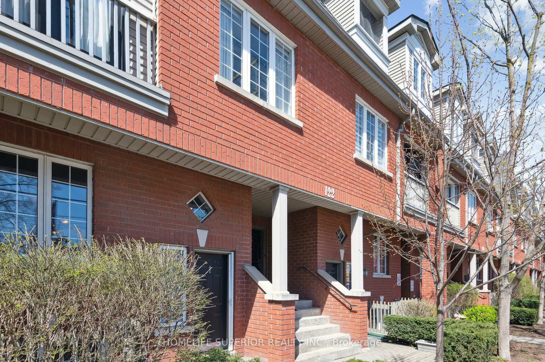 Photo 3 of Unit 1, 122 Strachan Avenue, Toronto, Niagara — HOMEH