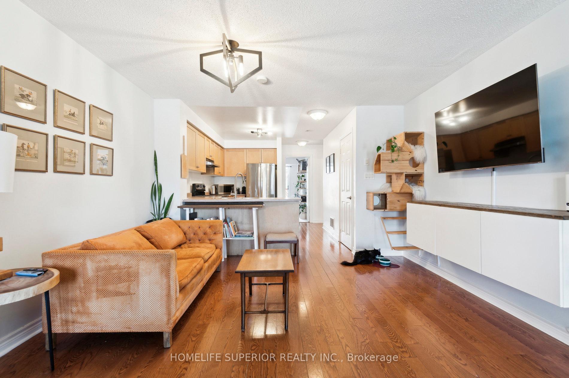 Photo 11 of Unit 1, 122 Strachan Avenue, Toronto, Niagara — HOMEH