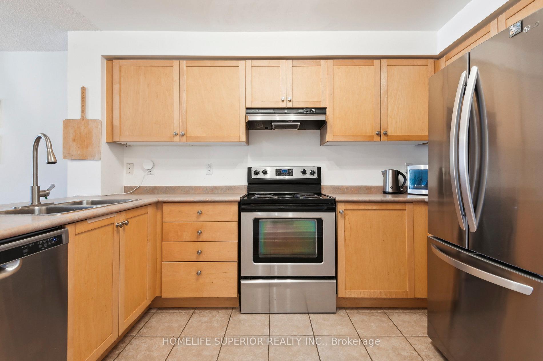 Photo 12 of Unit 1, 122 Strachan Avenue, Toronto, Niagara — HOMEH