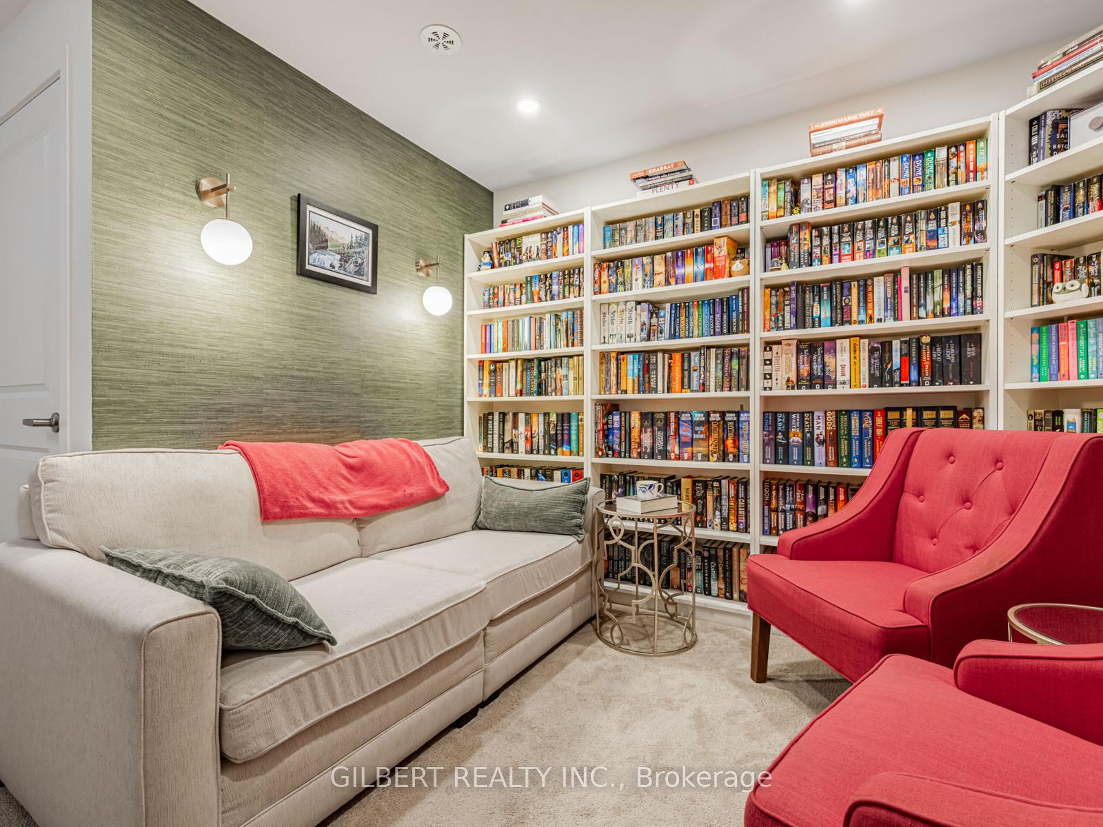 Photo 8 of Unit 9, 10 marquette Avenue, Toronto, Englemount-Lawrence — HOMEH