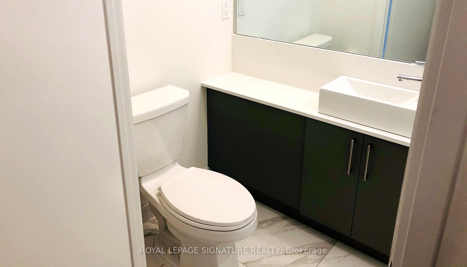 Photo 8 of Unit 1011E, 576 Front Street, Toronto, Waterfront Communities — HOMEH
