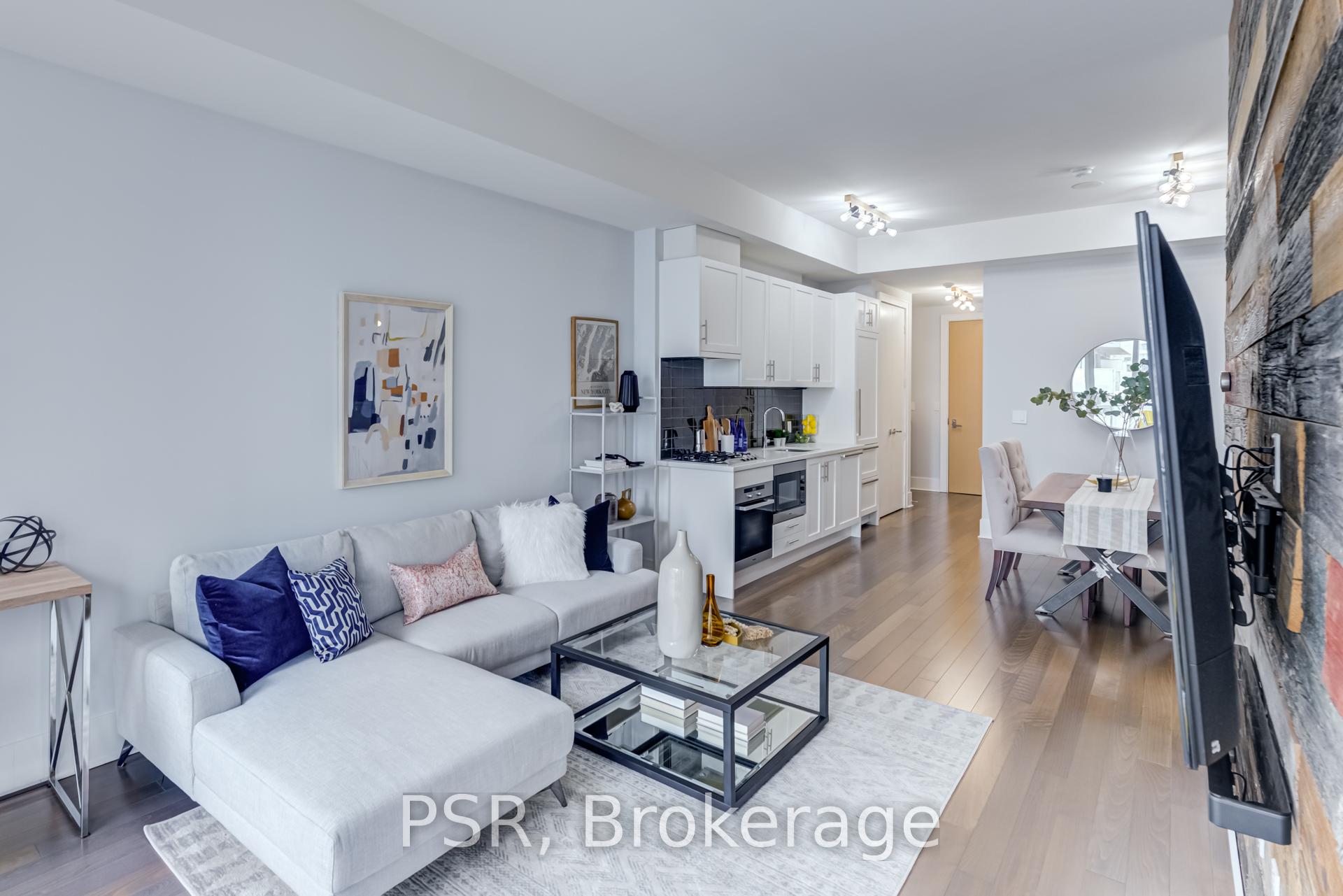 Photo 2 of Unit 627, 29 Queens Quay E, Toronto, Waterfront Communities — HOMEH