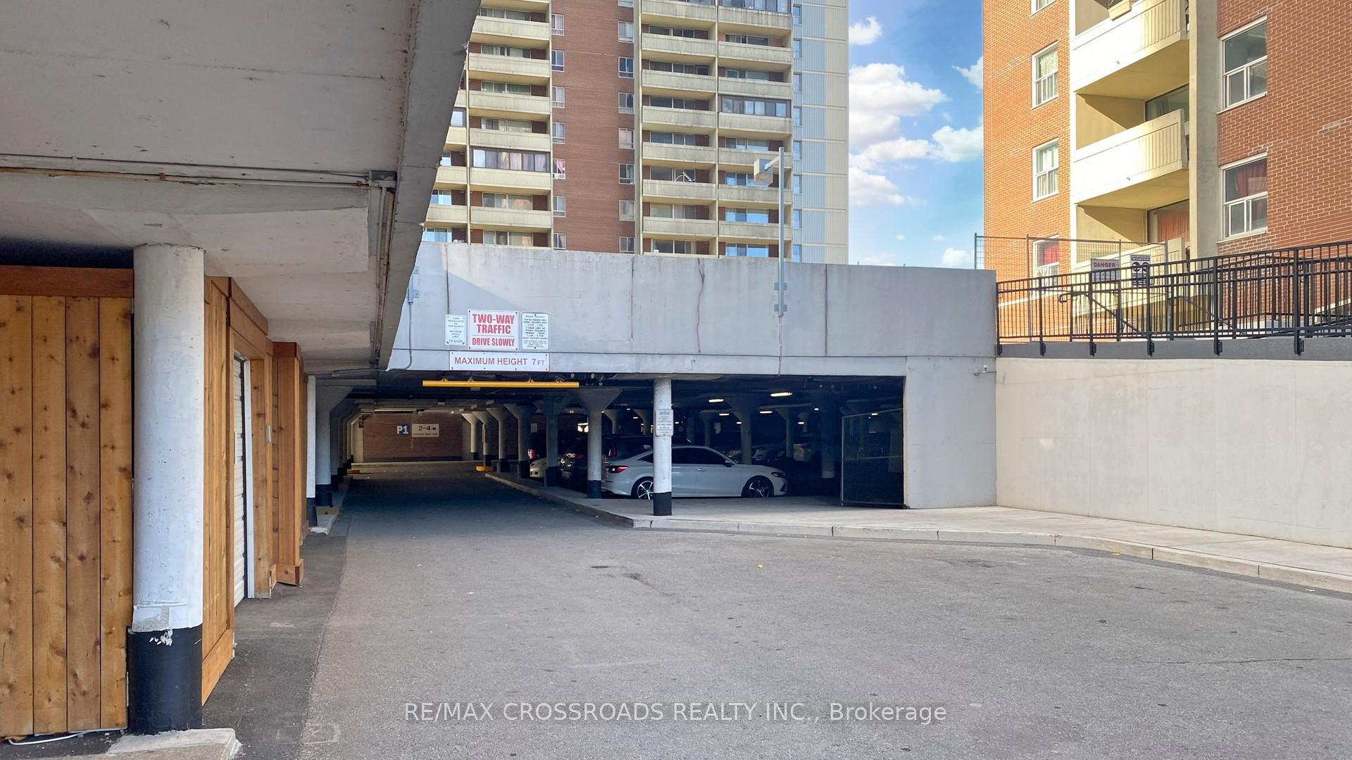 Photo 10 of Unit 2408, 3 Massey Square, Toronto, Crescent Town — HOMEH