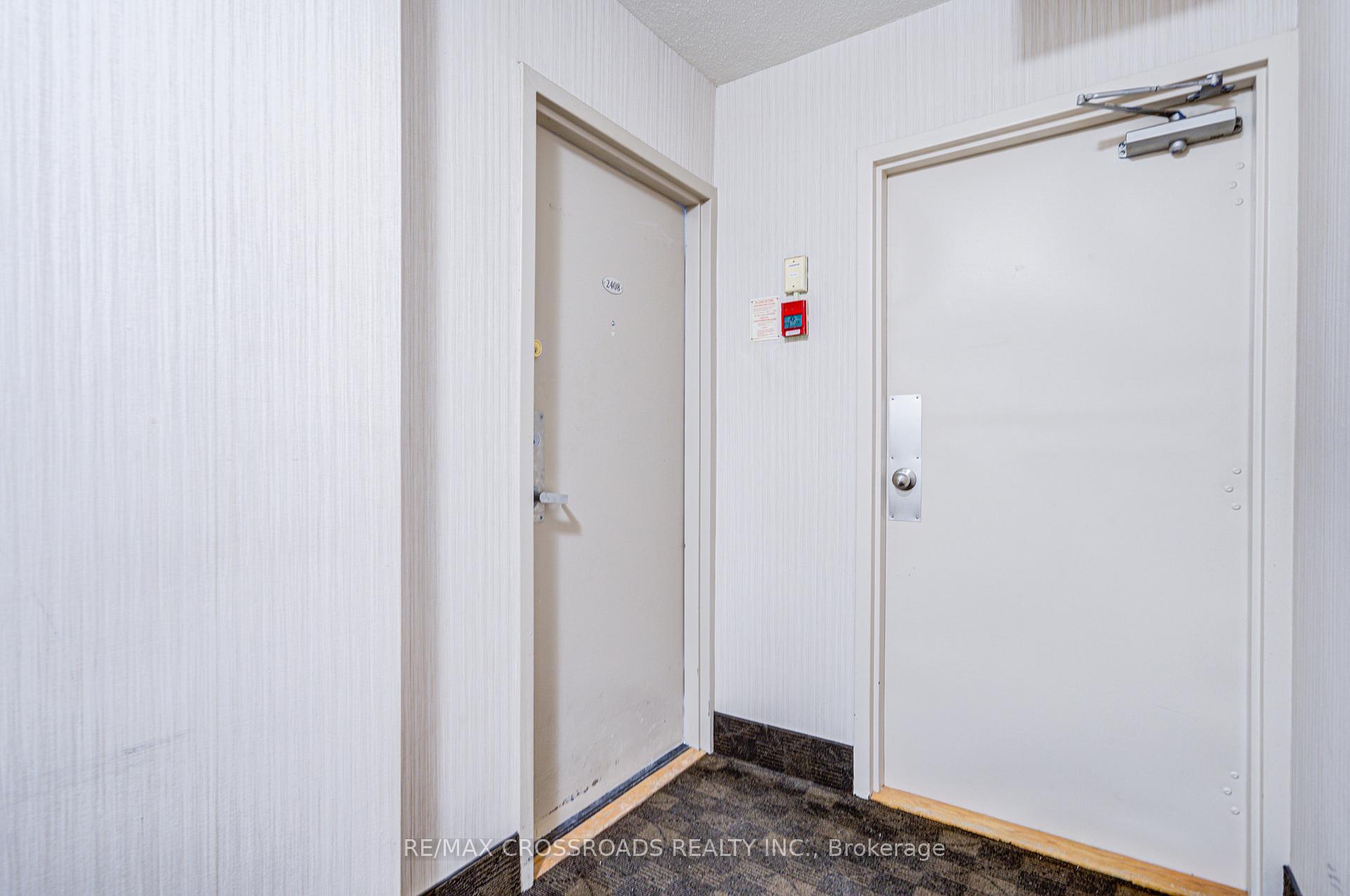 Photo 9 of Unit 2408, 3 Massey Square, Toronto, Crescent Town — HOMEH