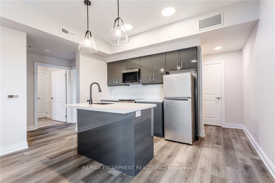 Photo 14 of Unit 301 - 3A, 261 King Street, Hamilton, Stoney Creek — HOMEH
