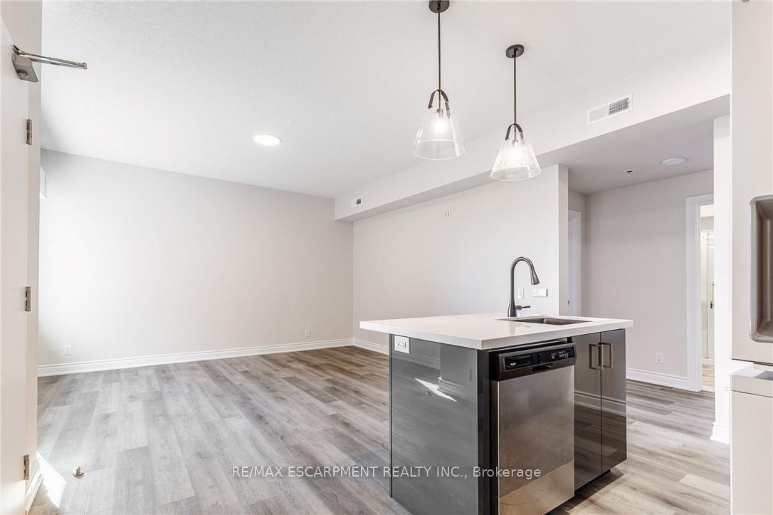 Photo 22 of Unit 301 - 3A, 261 King Street, Hamilton, Stoney Creek — HOMEH