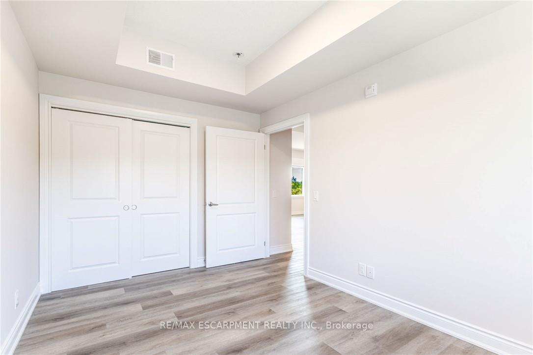 Photo 7 of Unit 301 - 3A, 261 King Street, Hamilton, Stoney Creek — HOMEH