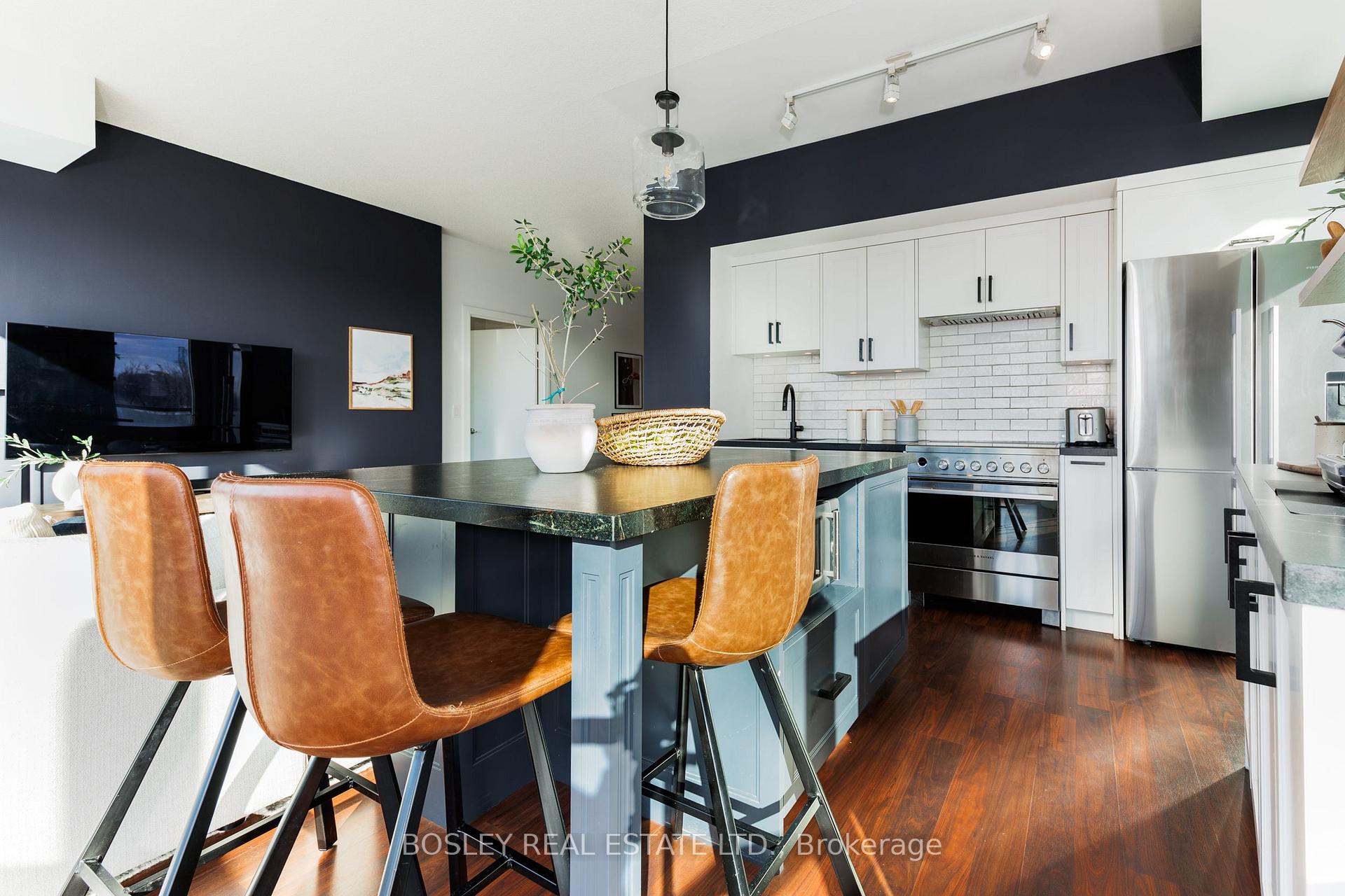 Photo 34 of Unit 418, 35 Brian Peck Crescent, Toronto, Leaside — HOMEH