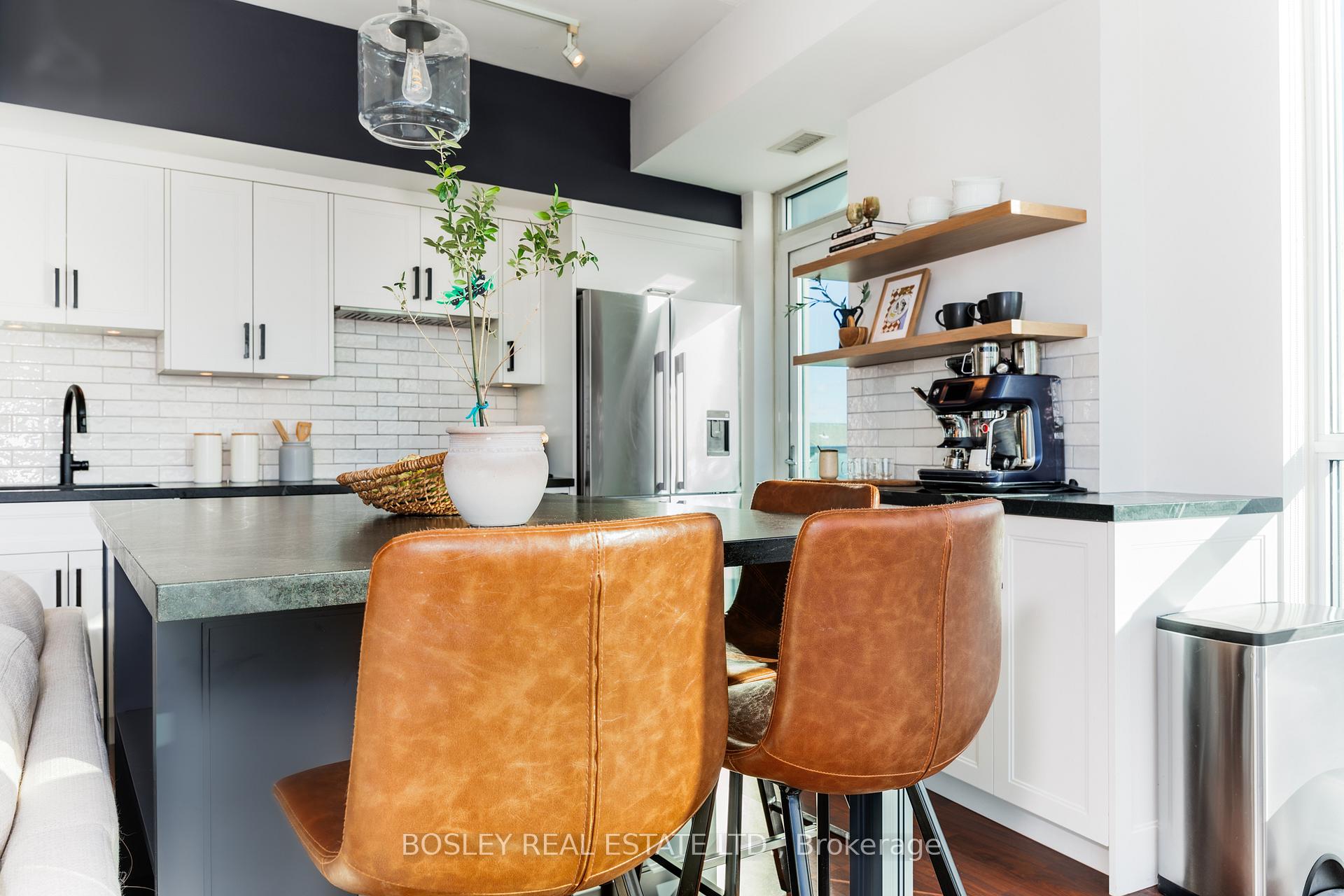 Photo 7 of Unit 418, 35 Brian Peck Crescent, Toronto, Leaside — HOMEH