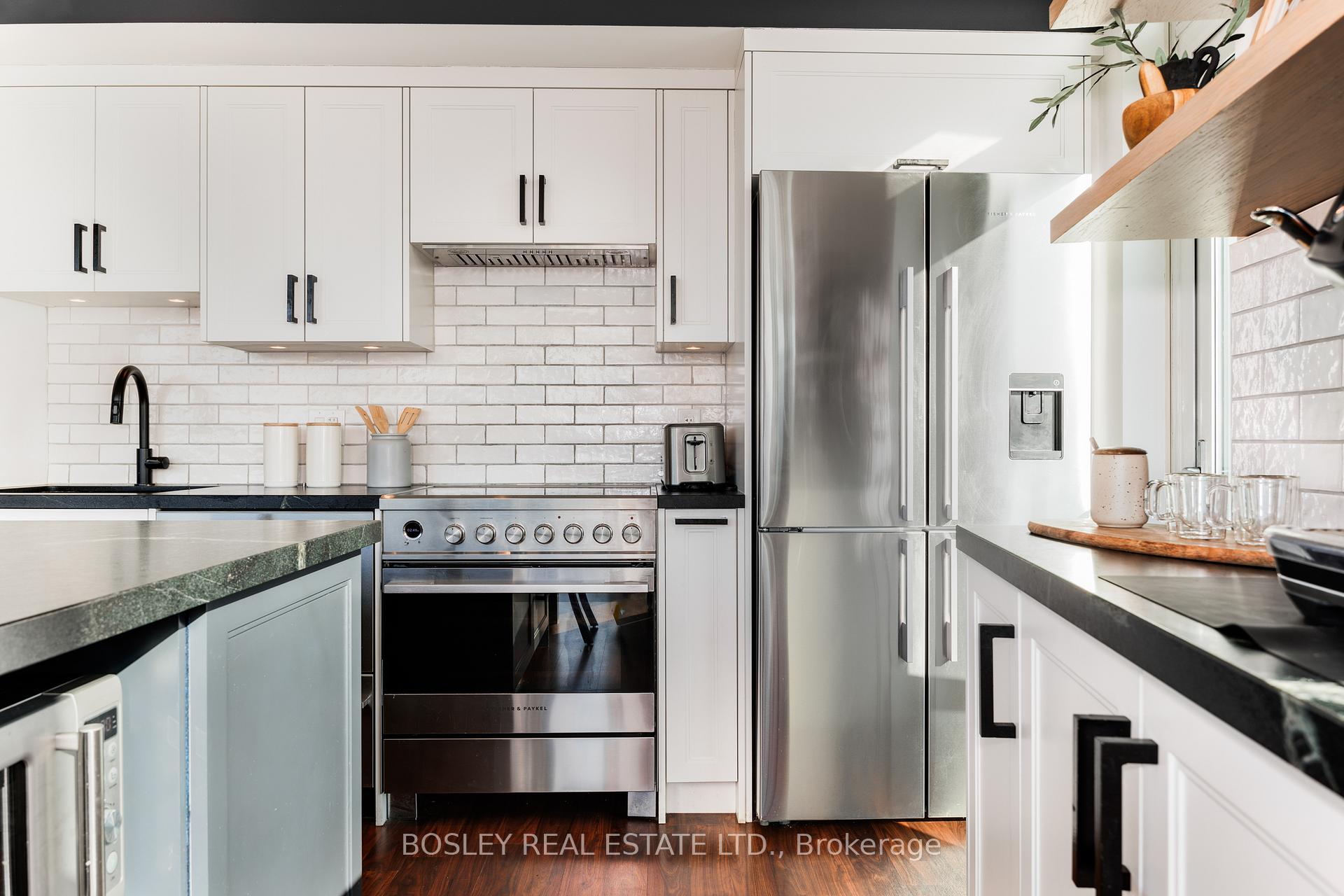 Photo 36 of Unit 418, 35 Brian Peck Crescent, Toronto, Leaside — HOMEH