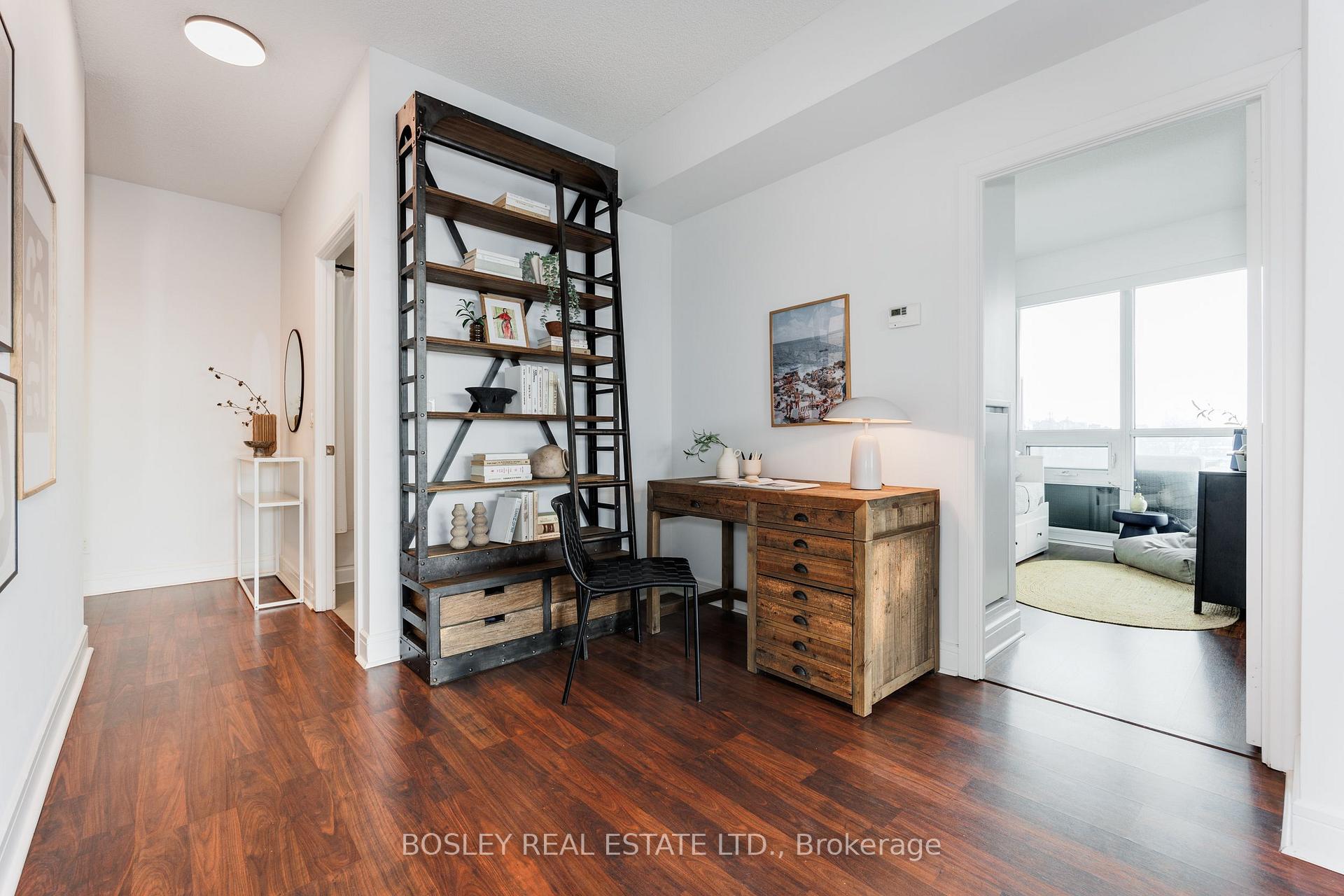 Photo 14 of Unit 418, 35 Brian Peck Crescent, Toronto, Leaside — HOMEH