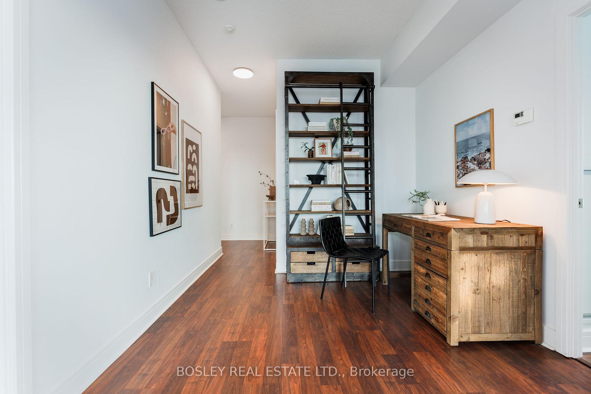 Photo 15 of Unit 418, 35 Brian Peck Crescent, Toronto, Leaside — HOMEH