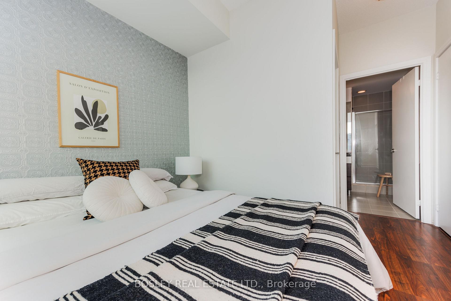 Photo 17 of Unit 418, 35 Brian Peck Crescent, Toronto, Leaside — HOMEH