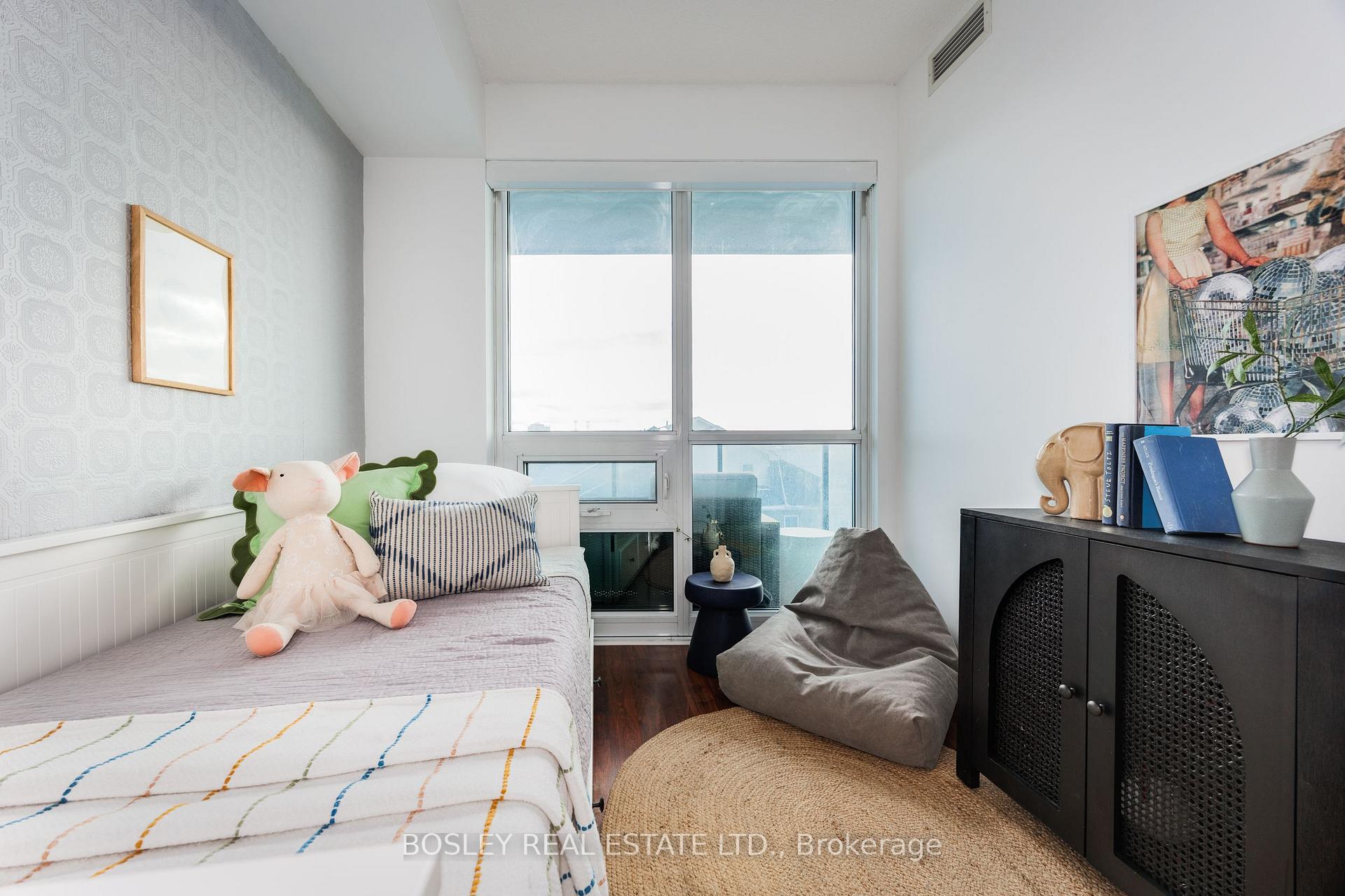 Photo 20 of Unit 418, 35 Brian Peck Crescent, Toronto, Leaside — HOMEH