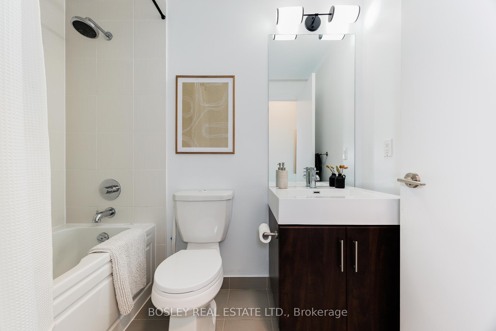 Photo 40 of Unit 418, 35 Brian Peck Crescent, Toronto, Leaside — HOMEH