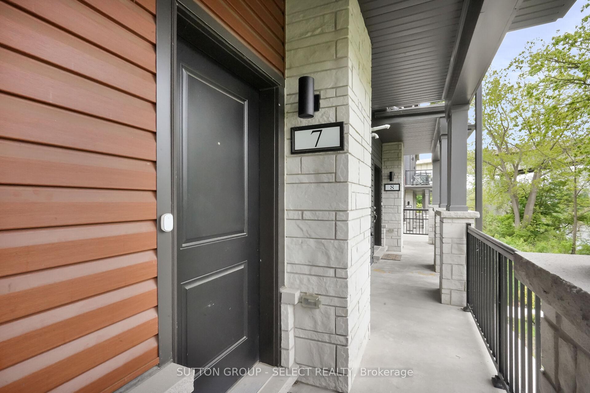 Photo 8 of Unit 7, 2 Willow St N Street, Brant, Paris — HOMEH
