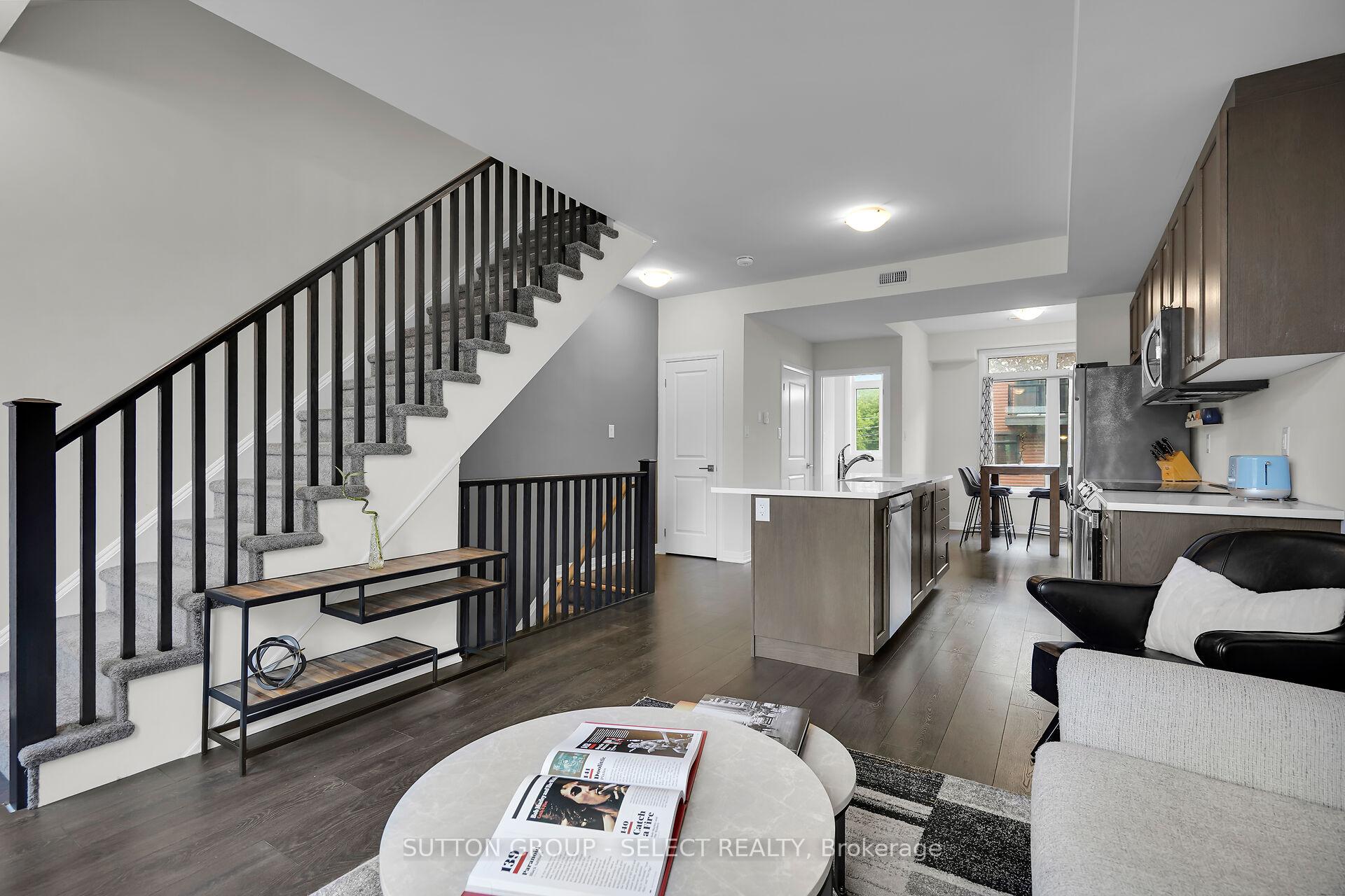 Photo 10 of Unit 7, 2 Willow St N Street, Brant, Paris — HOMEH