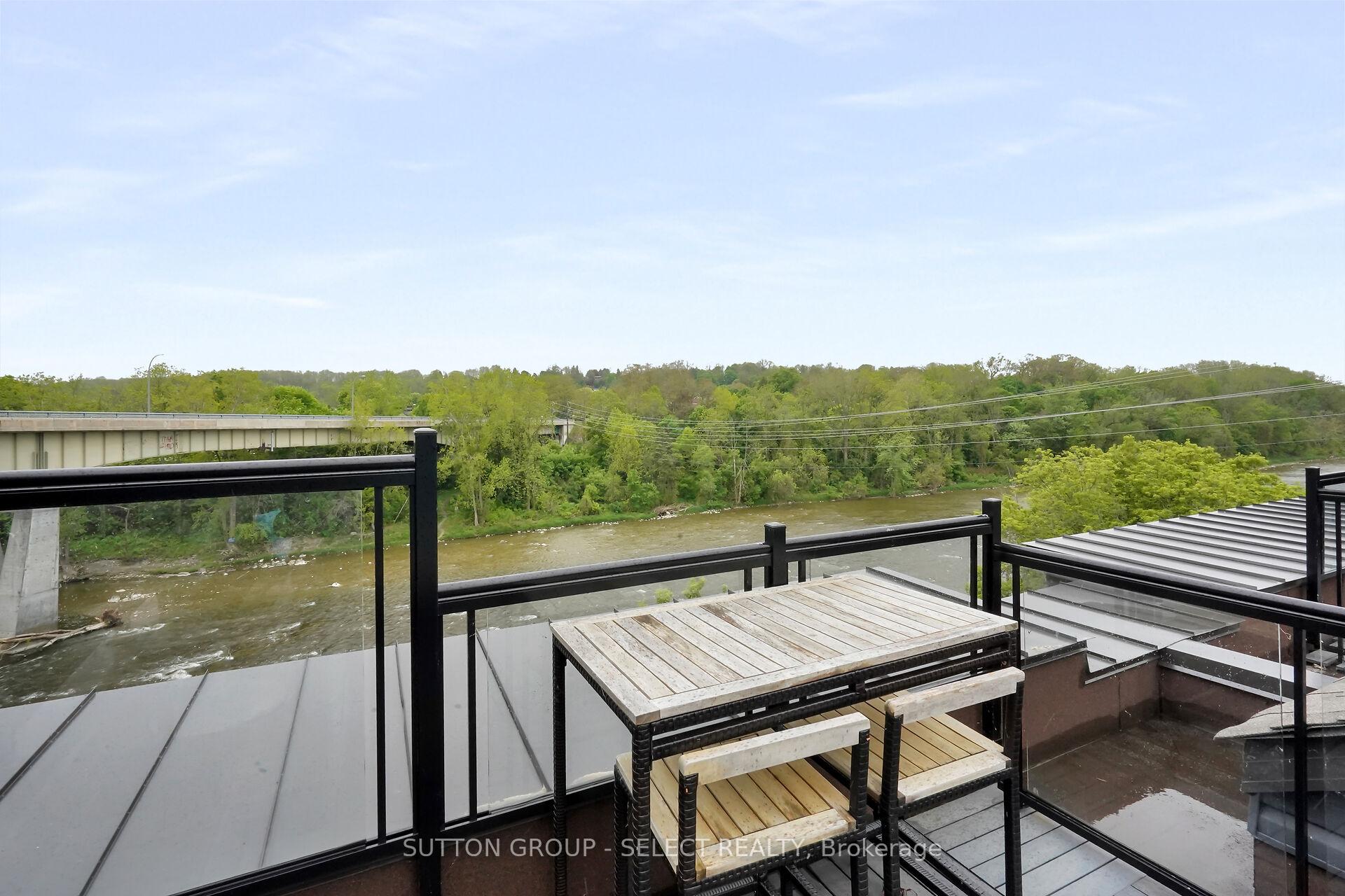 Photo 38 of Unit 7, 2 Willow St N Street, Brant, Paris — HOMEH