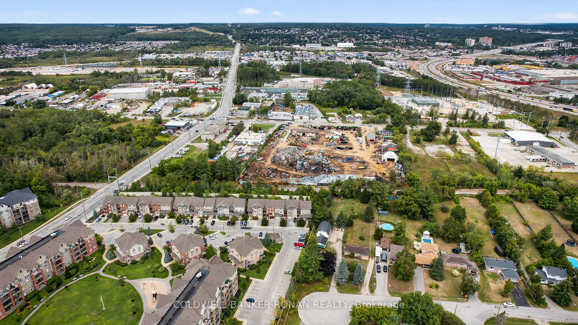 Photo 27 of Unit 8, 49 Ferndale Drive S, Barrie, Ardagh — HOMEH