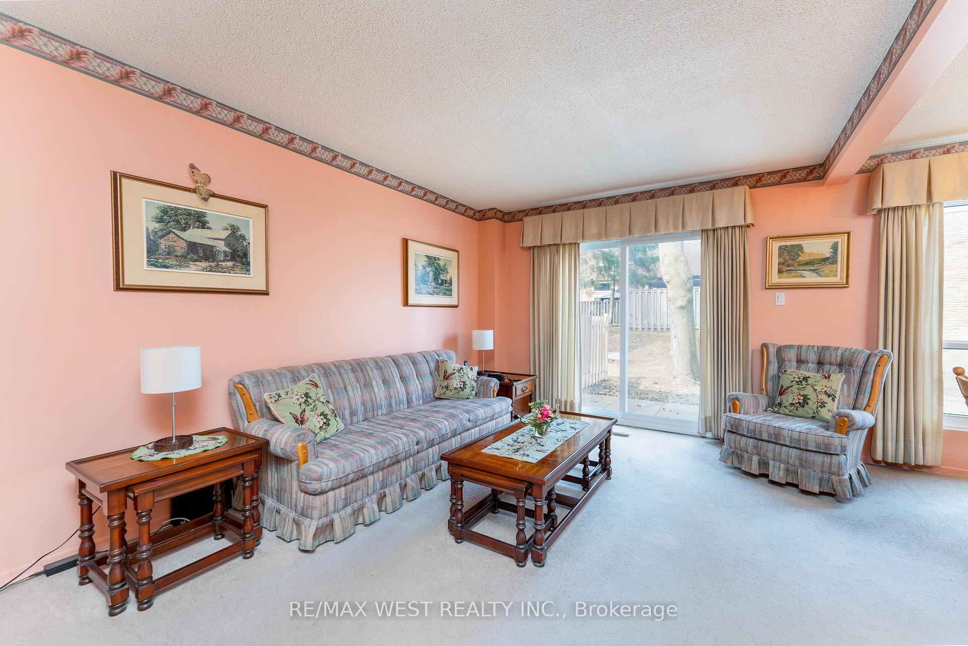 Photo 2 of Unit 68, 222 Pearson Street, Oshawa, O'Neill — HOMEH
