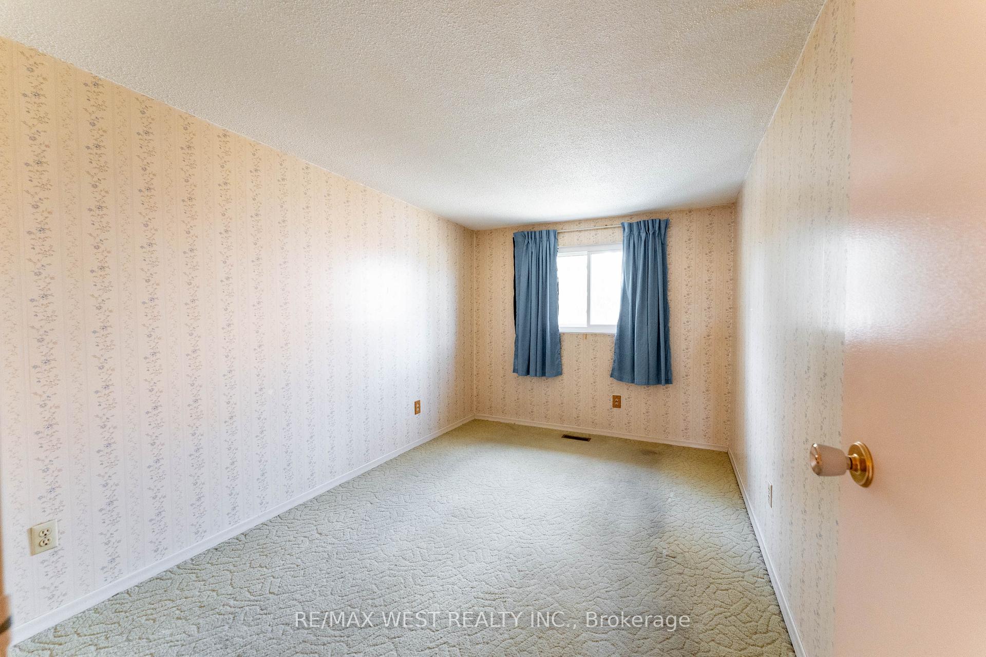 Photo 17 of Unit 68, 222 Pearson Street, Oshawa, O'Neill — HOMEH