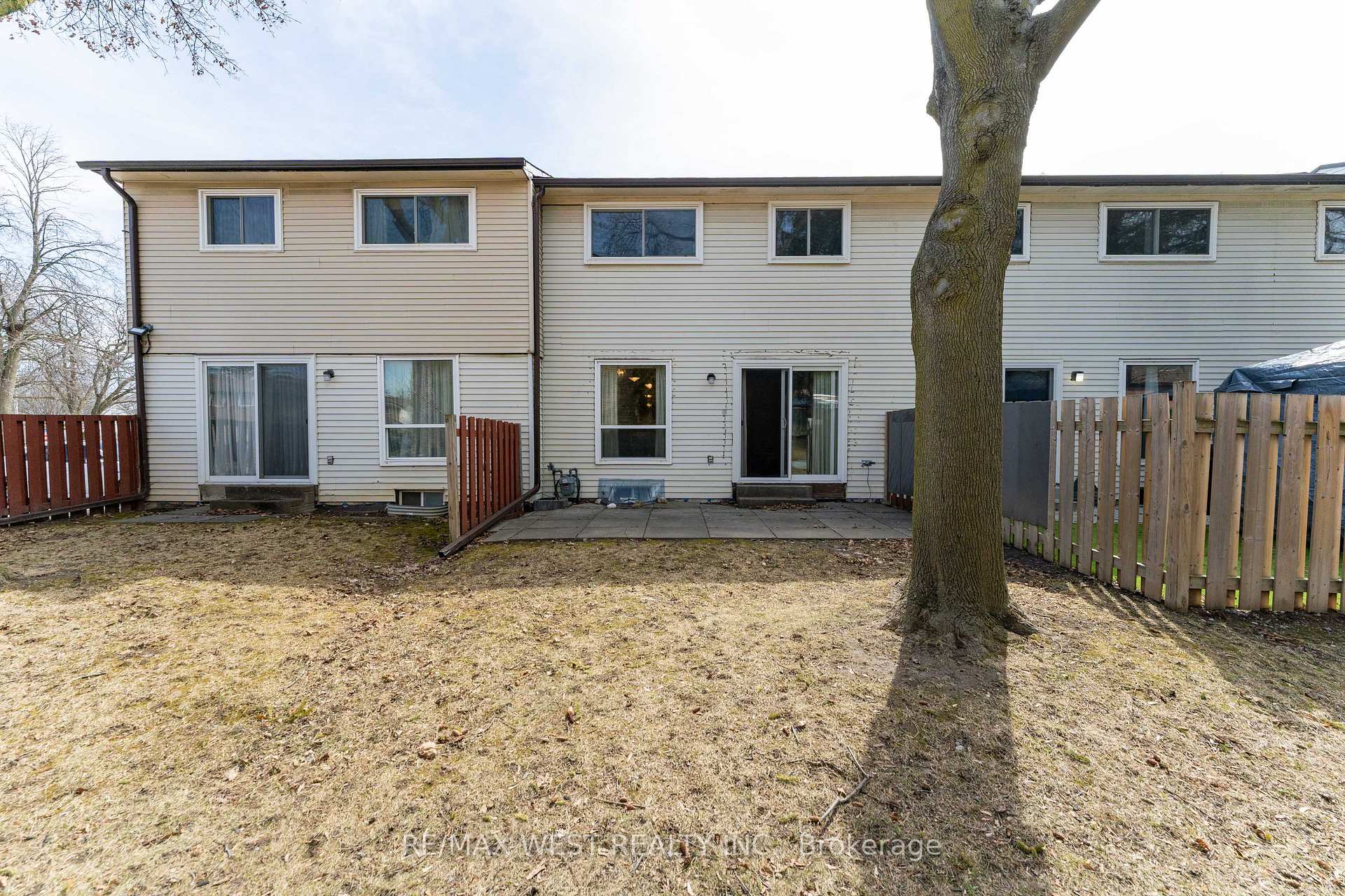 Photo 32 of Unit 68, 222 Pearson Street, Oshawa, O'Neill — HOMEH